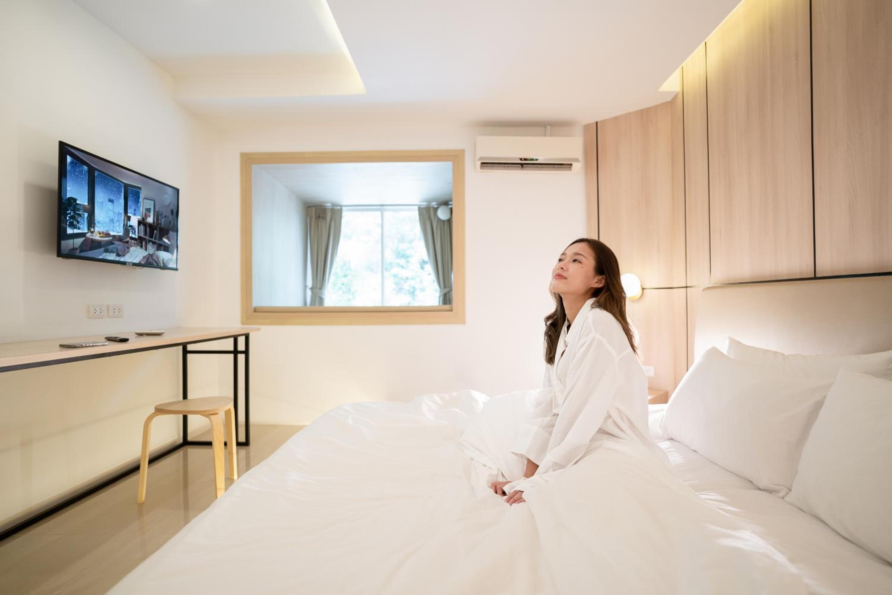 Grand Deluxe Double or Twin Room - Photo 17