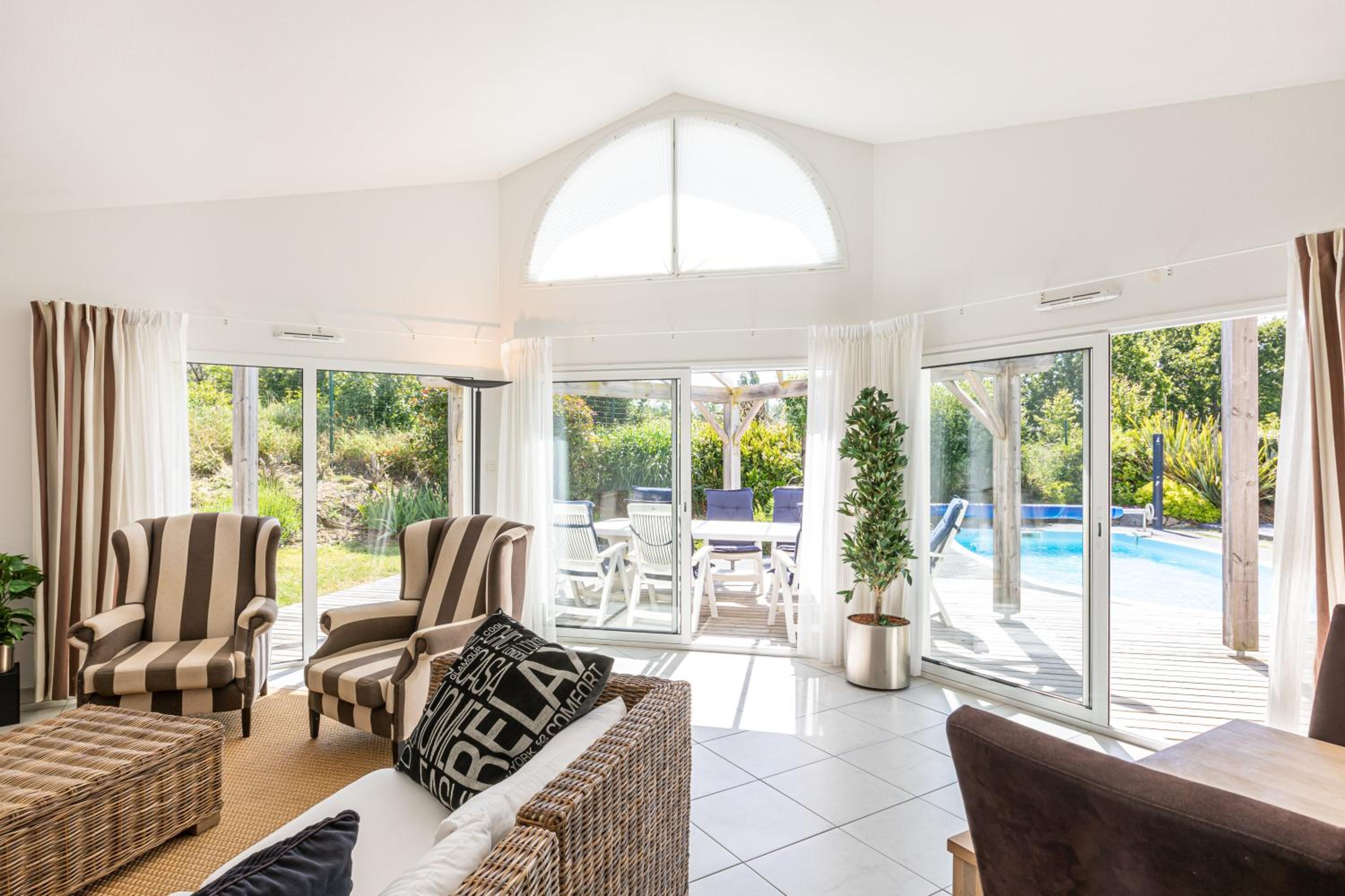 4 Bedroom Villa with Private Pool photo 1