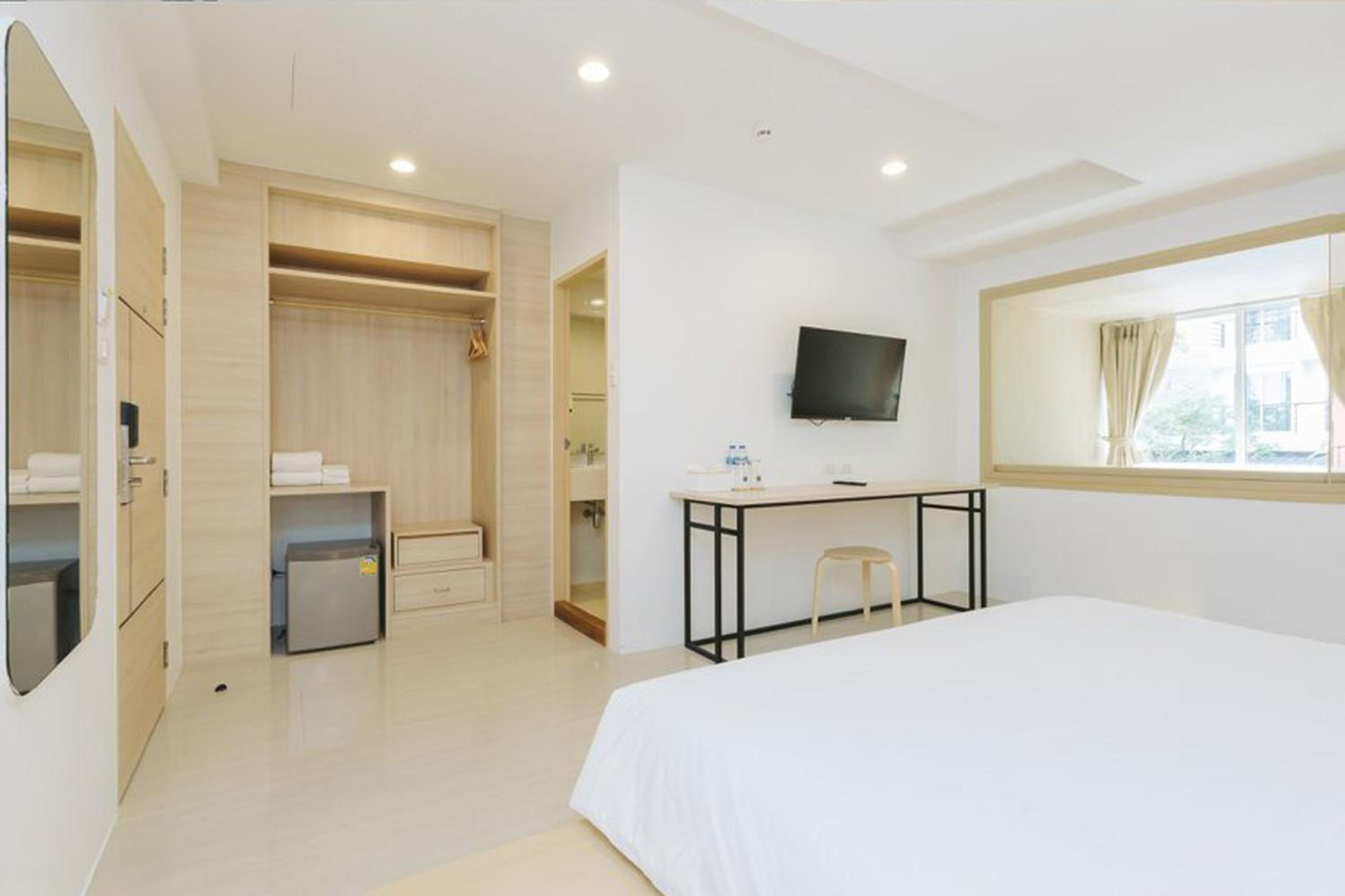 Grand Deluxe Double or Twin Room - Photo 13