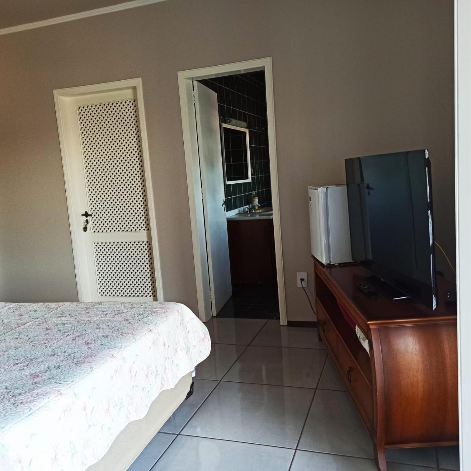 Two-Bedroom Suite photo 2