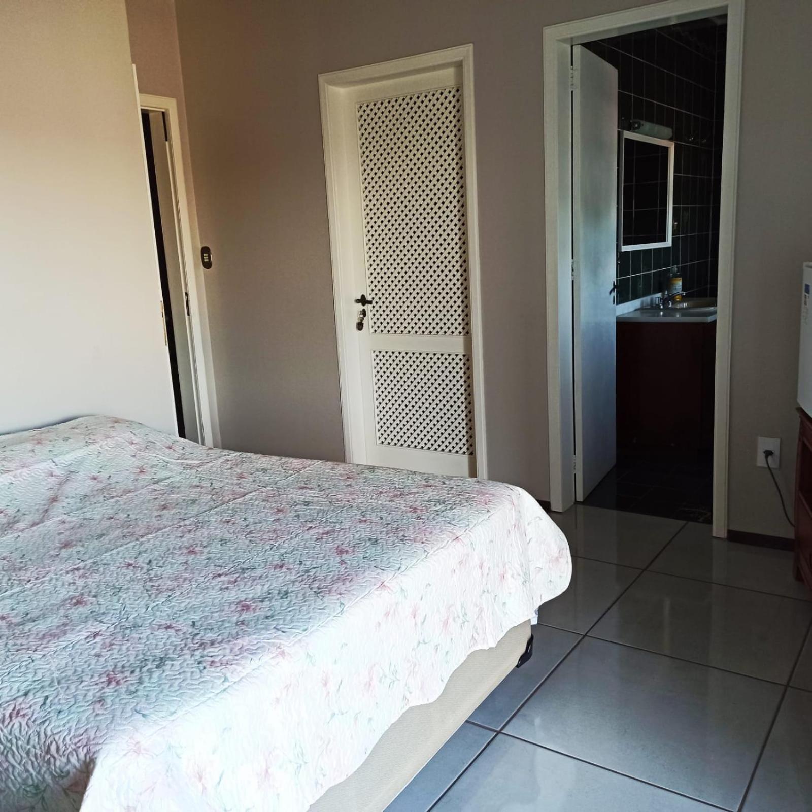 Two-Bedroom Suite photo 3