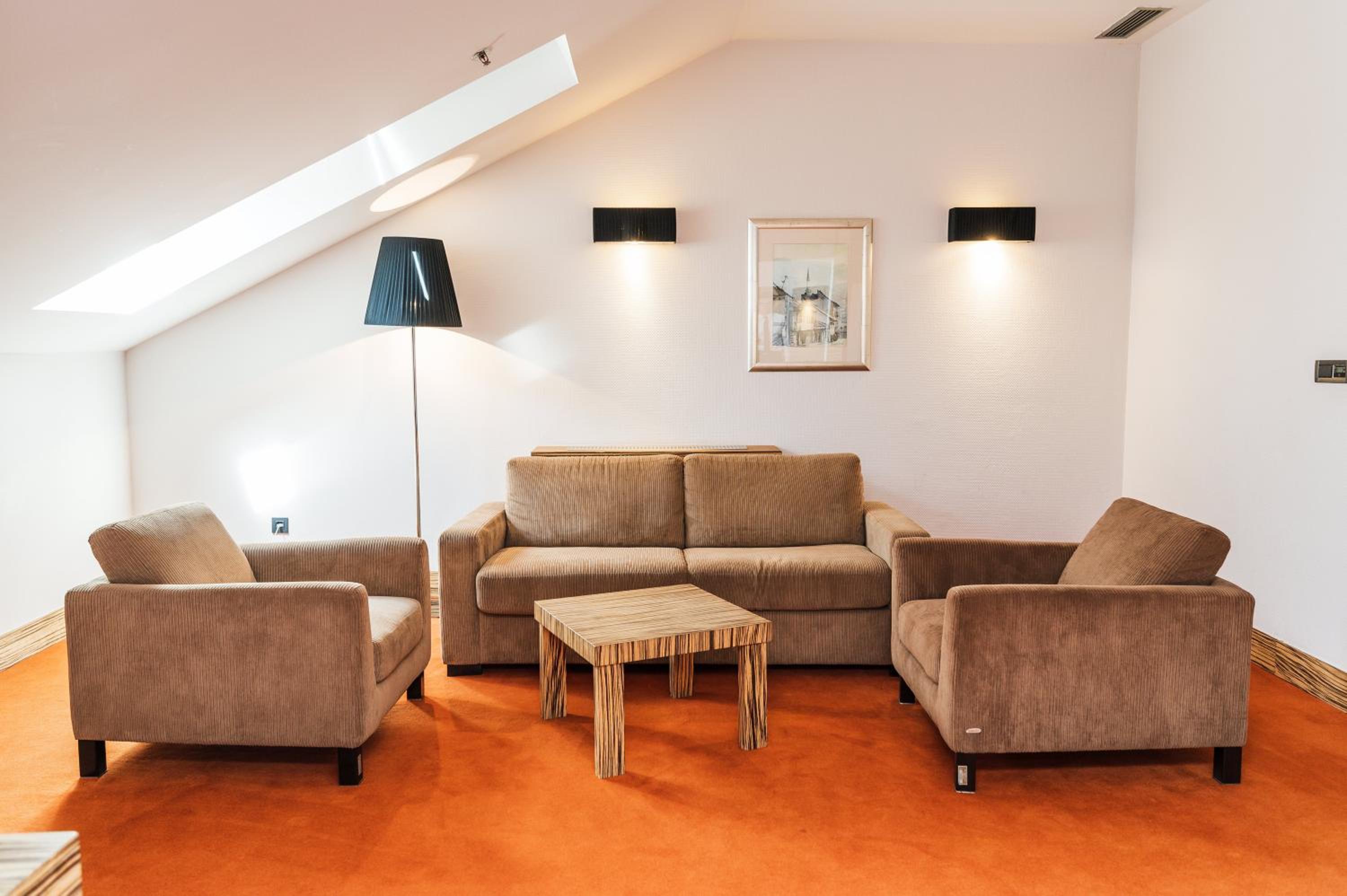 Standard Double Room - Photo 2