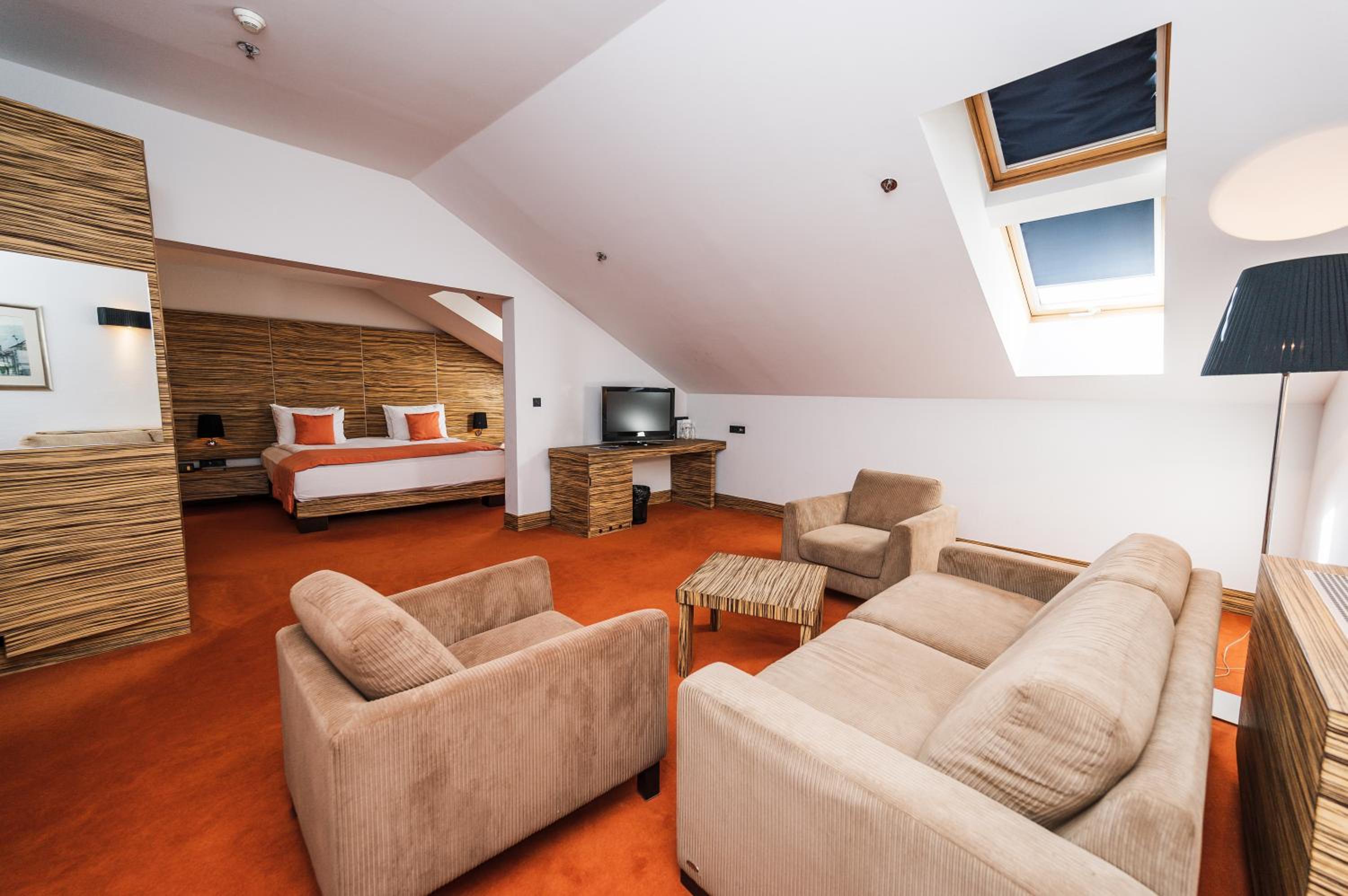 Standard Double Room - Photo 4