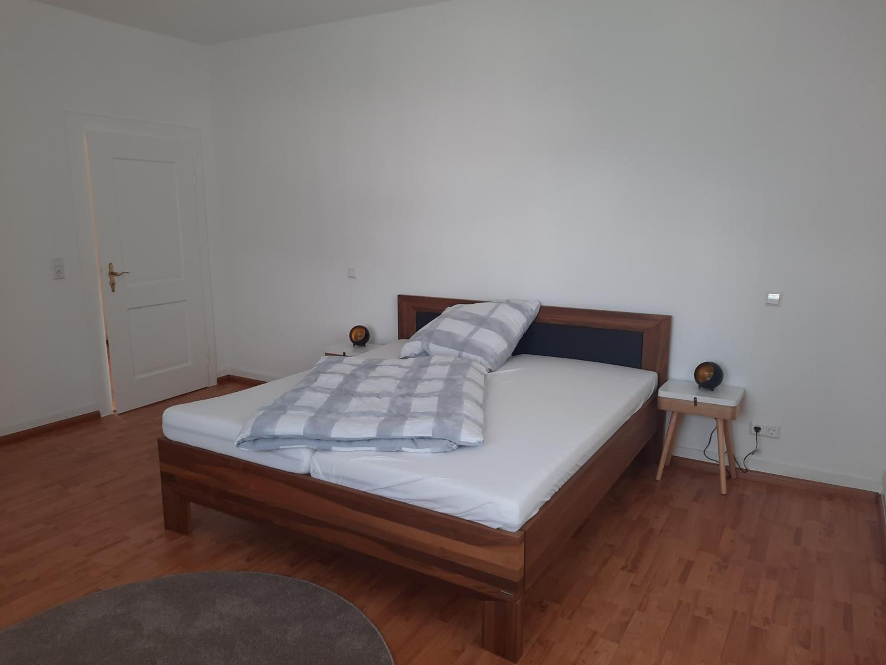 Three-Bedroom Apartment photo 2
