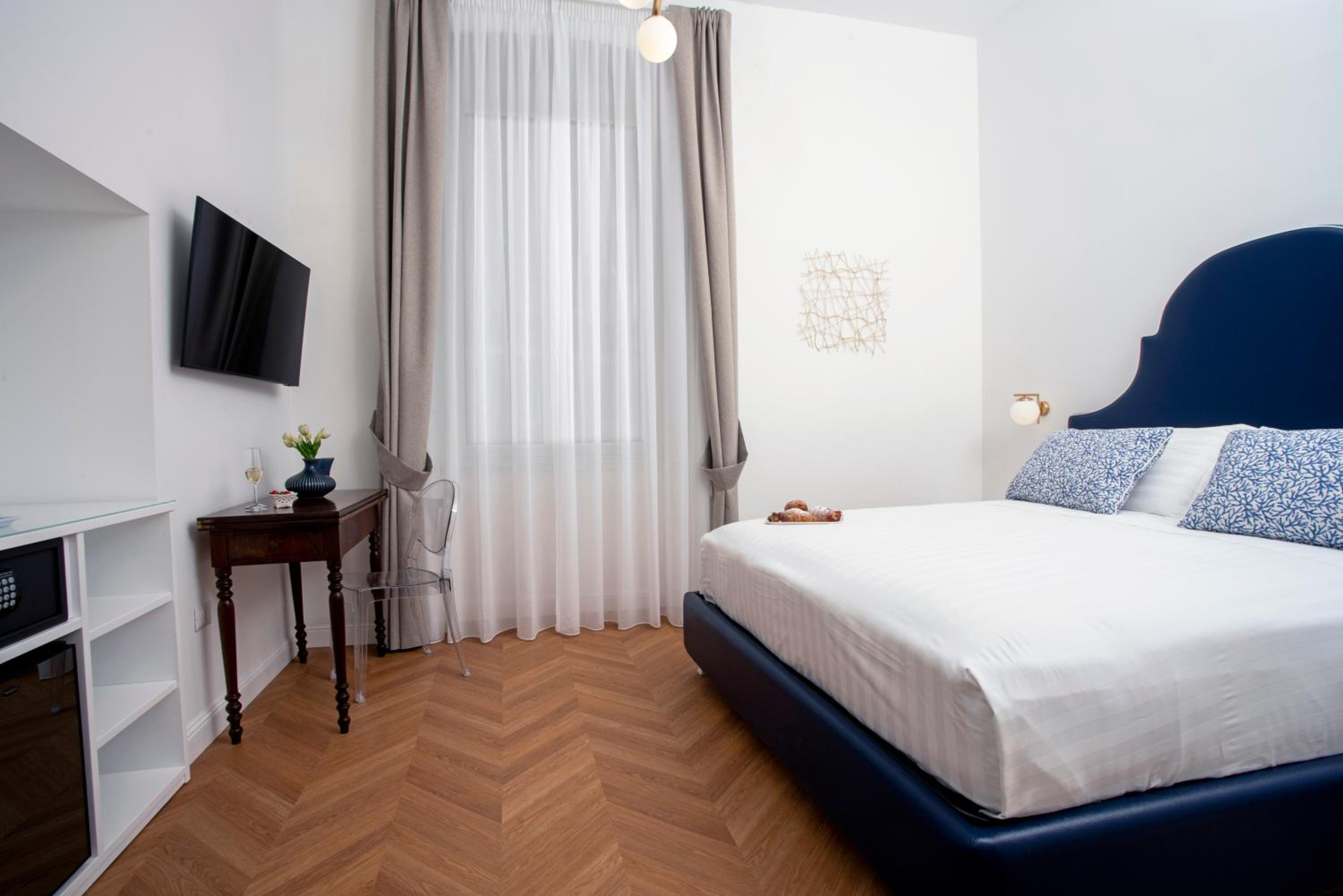 Double Room with Garden View - Photo 1