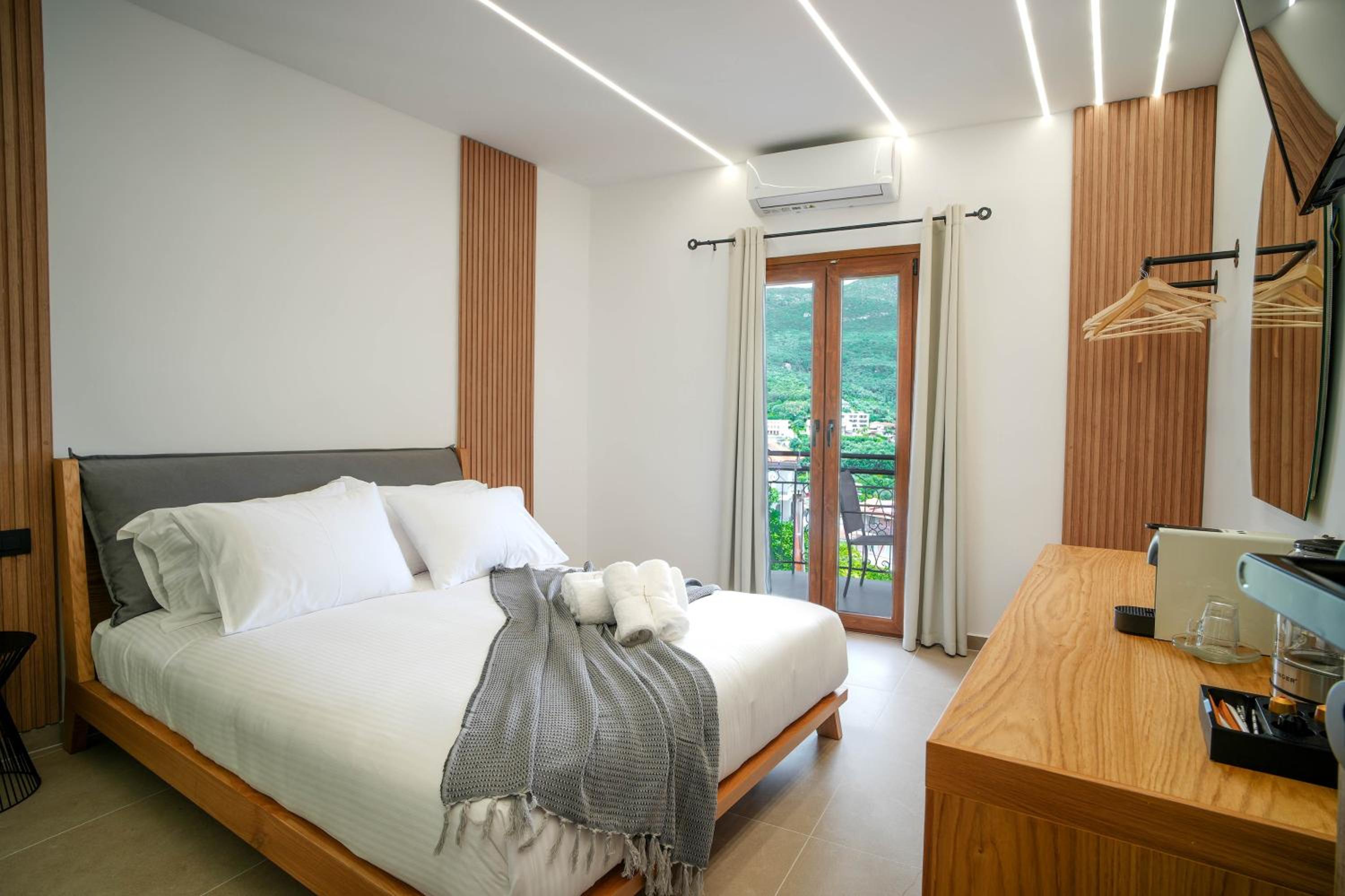 Double Room with Mountain View photo 1