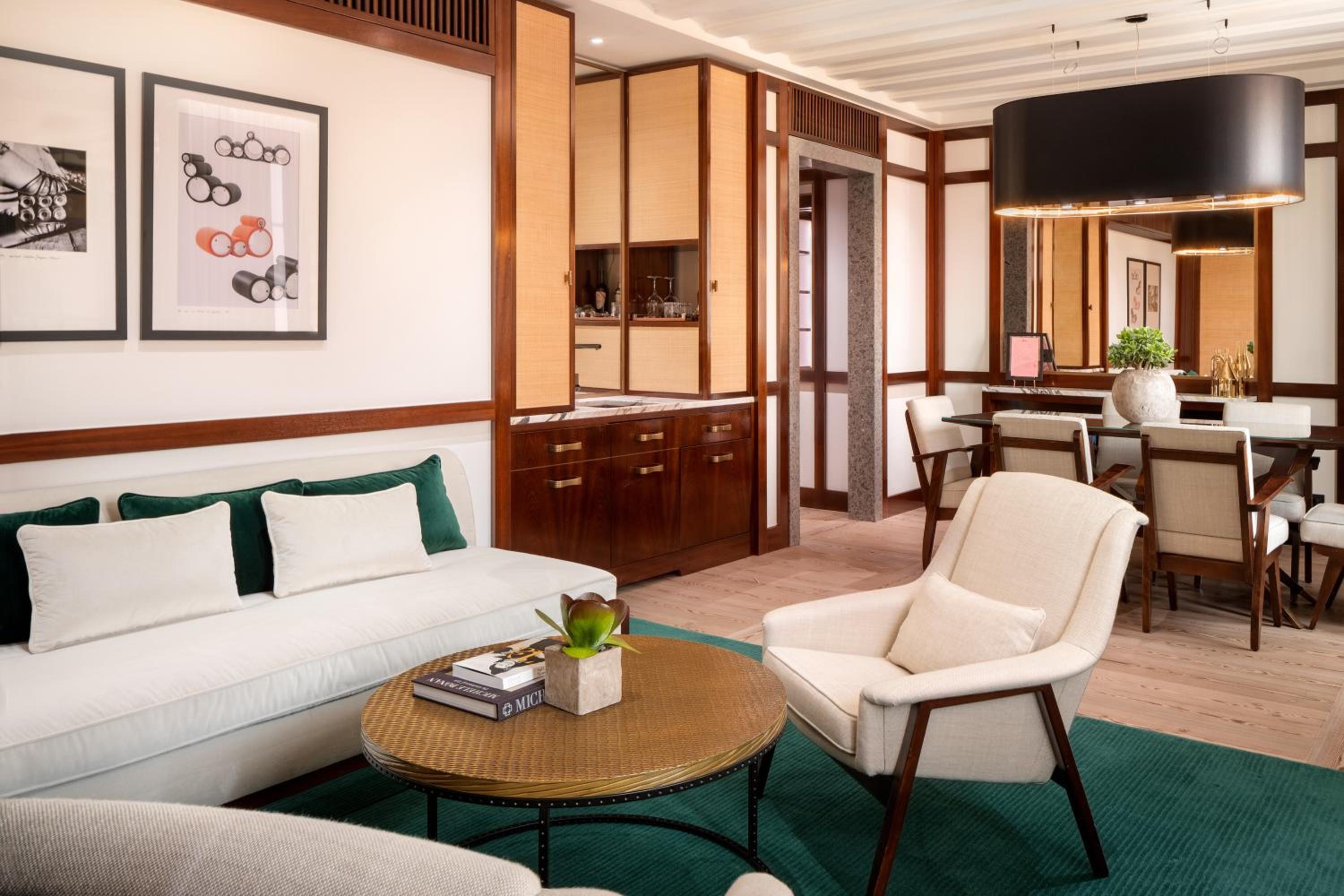 Suite With Garden View