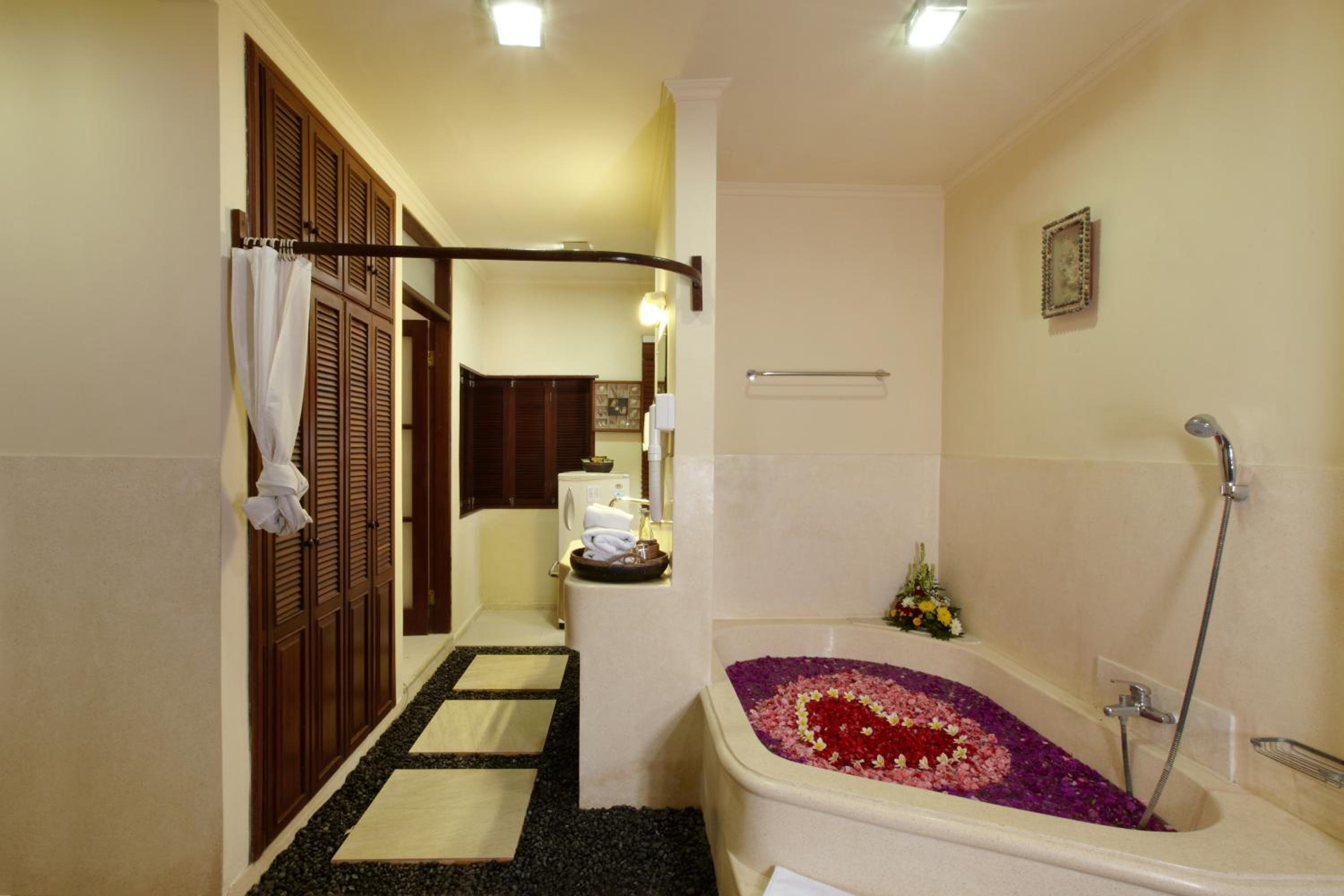Premier One-Bedroom Villa - Photo 6