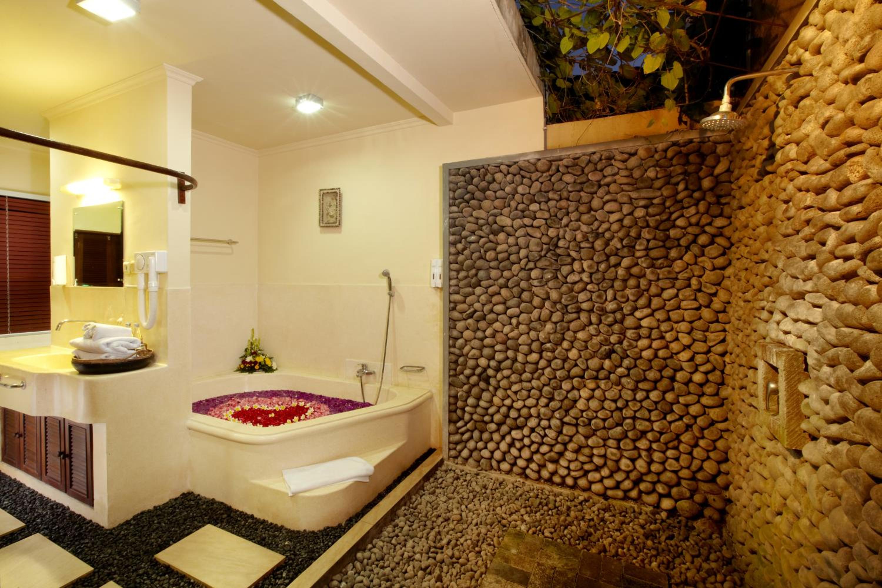 Premier One-Bedroom Villa - Photo 2