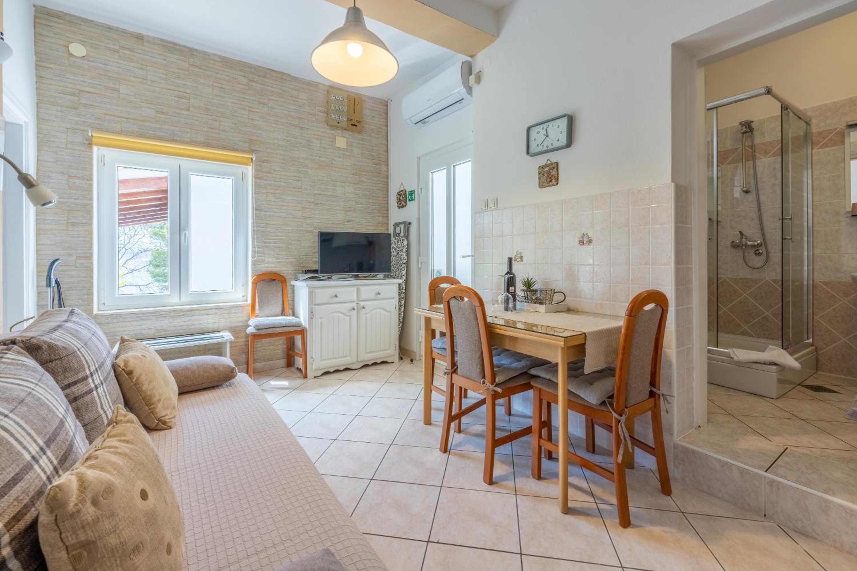 Apartment with Terrace
