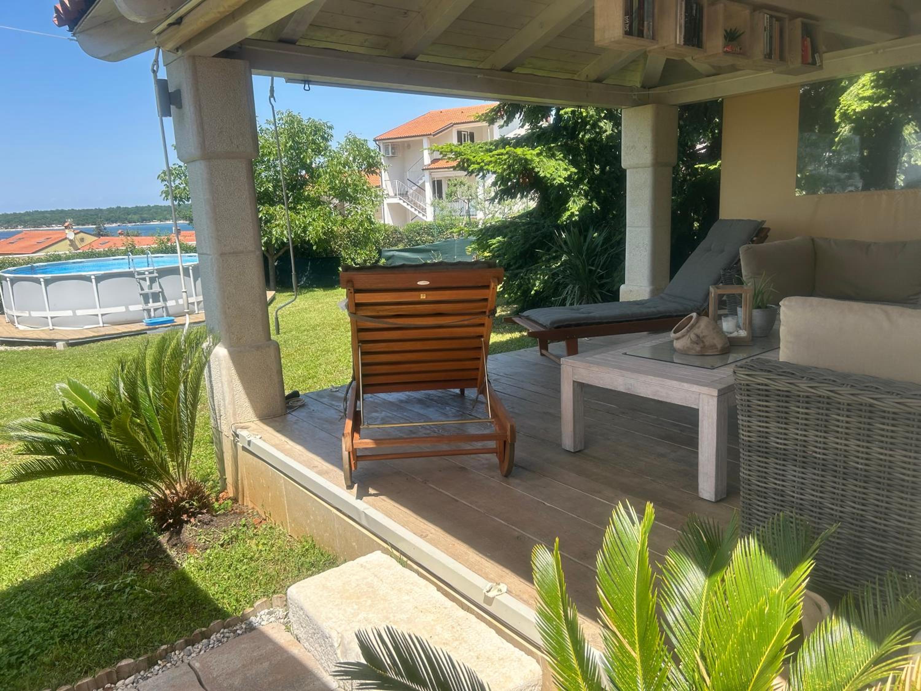 Apartment with Sea View - Photo 17