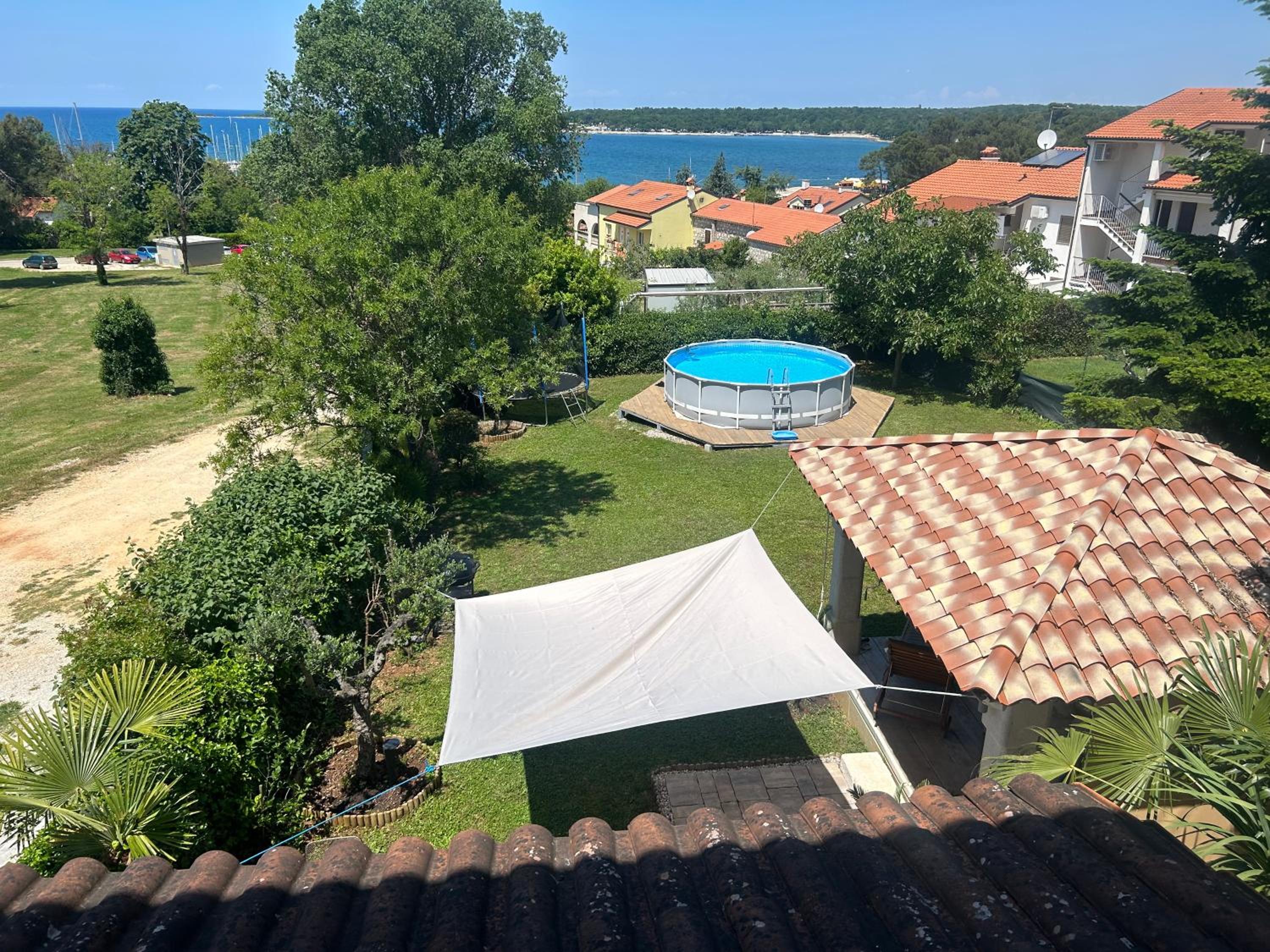 Apartment with Sea View - Photo 28