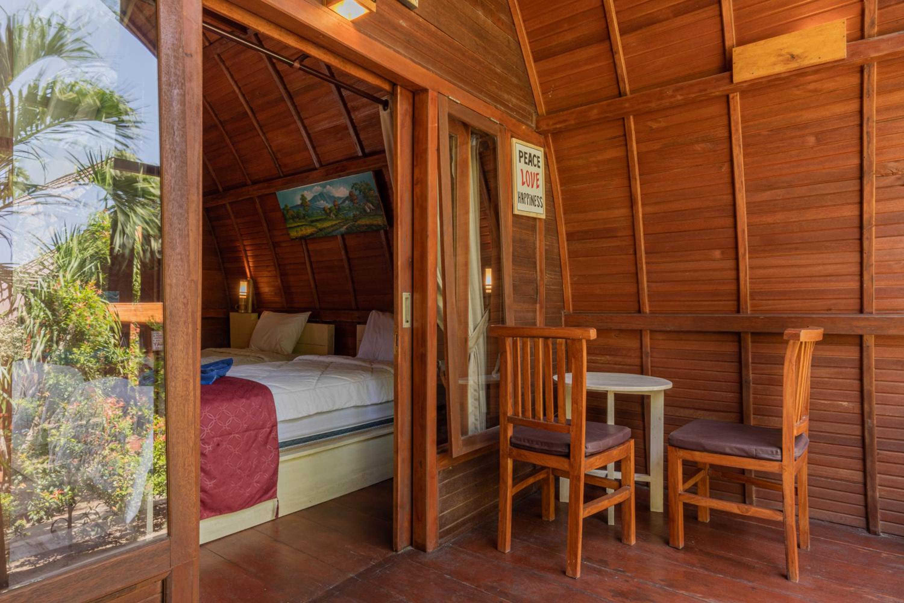 Deluxe Twin Room - Photo 2