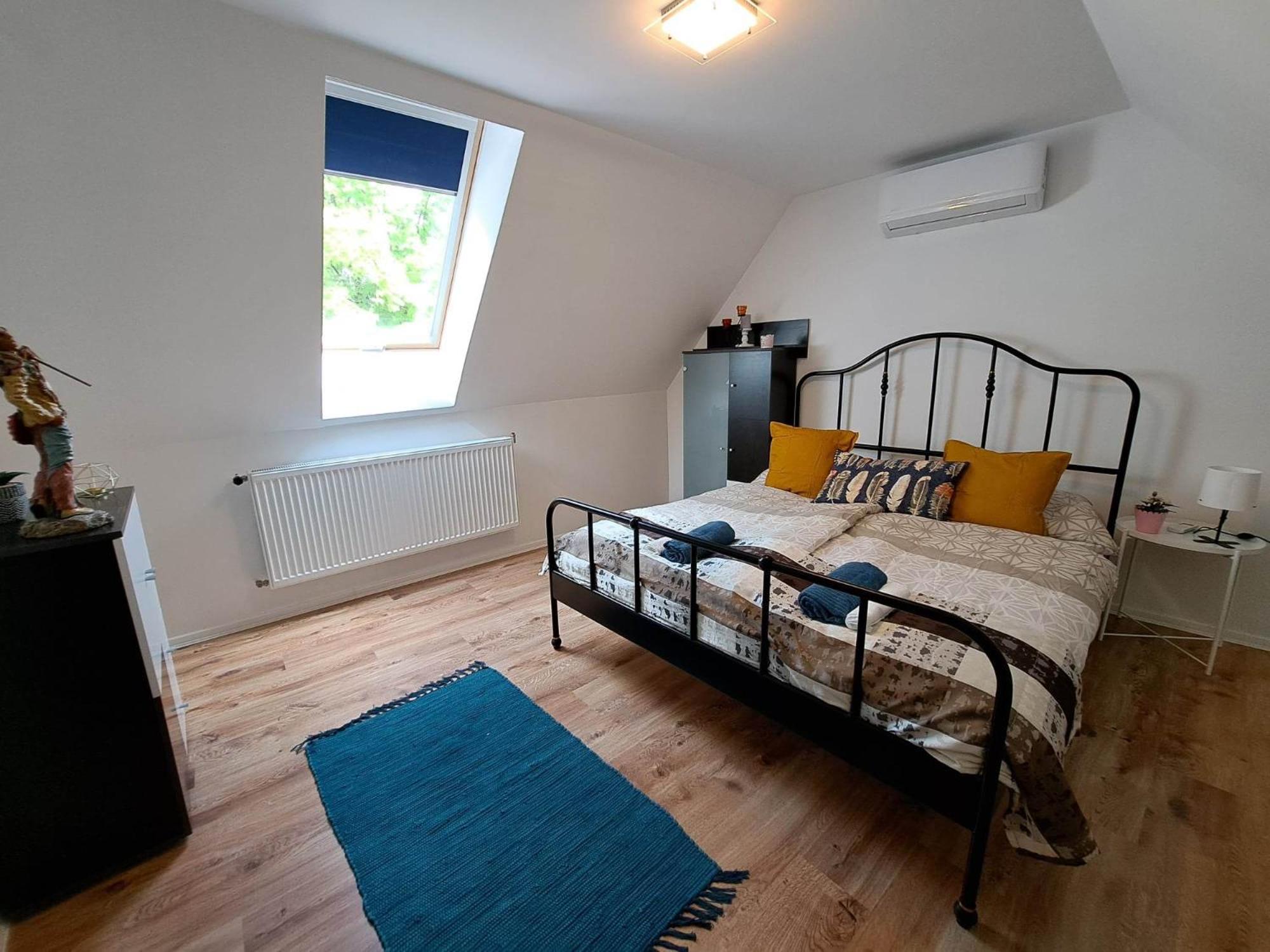 Standard Apartment photo 2