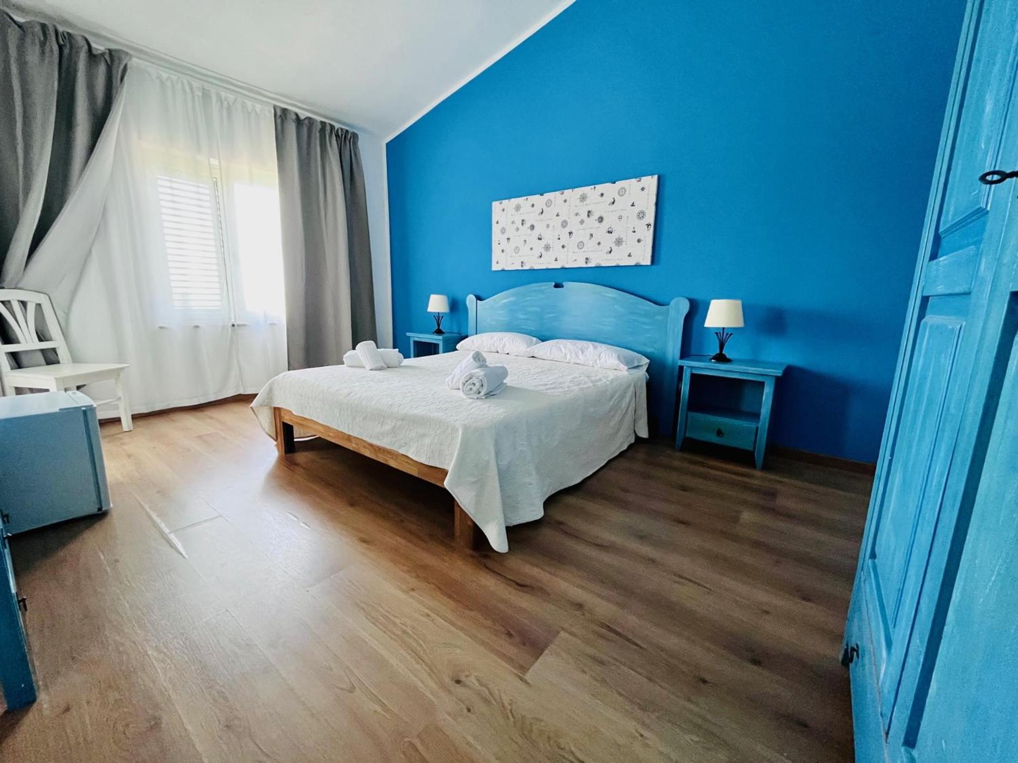 Double Room with Balcony and Sea View photo 2