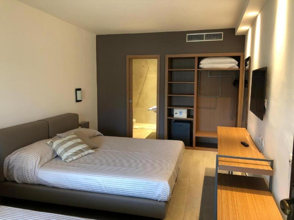 Superior Triple Room photo 1