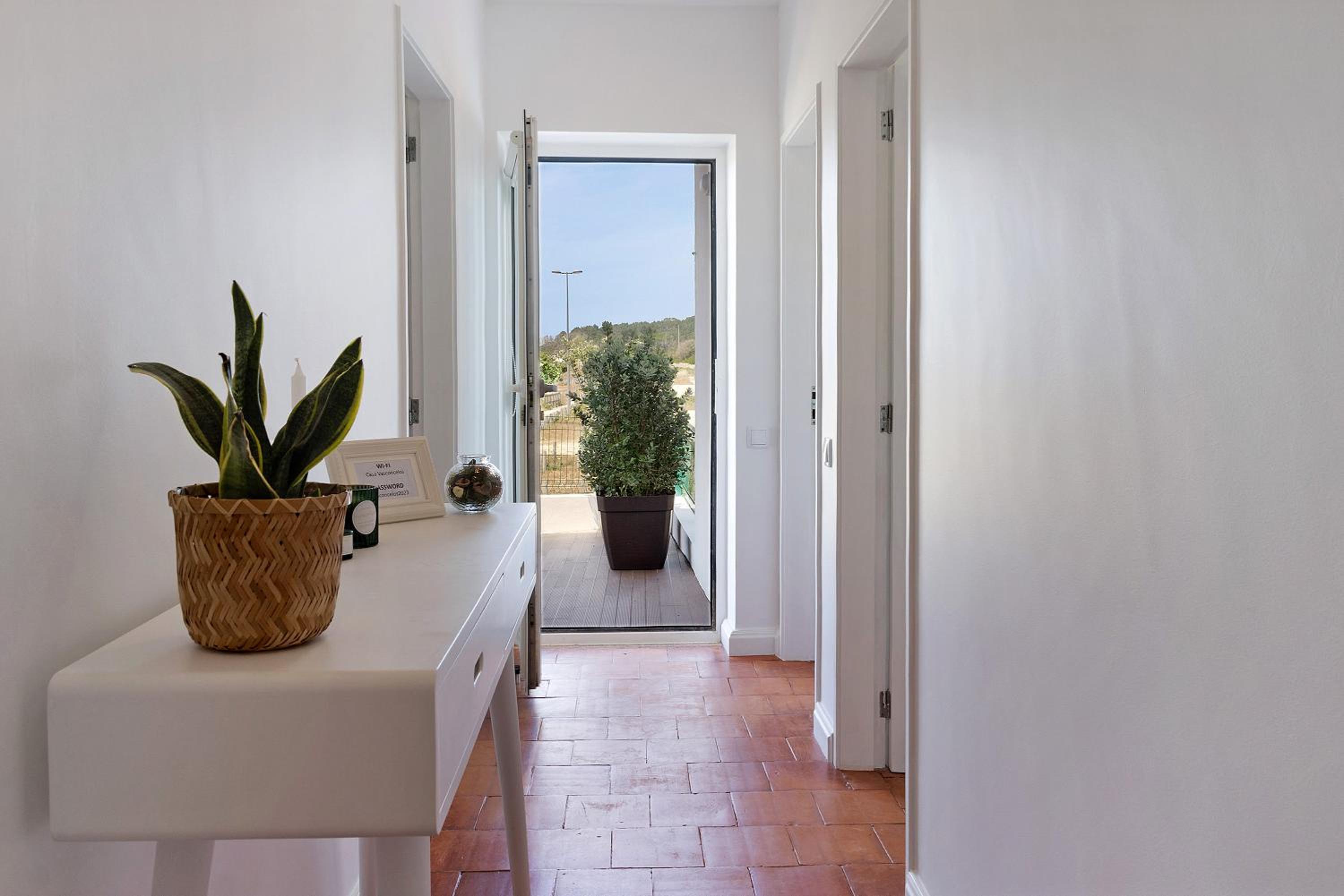 Two-Bedroom Deluxe Apartment with Ocean View