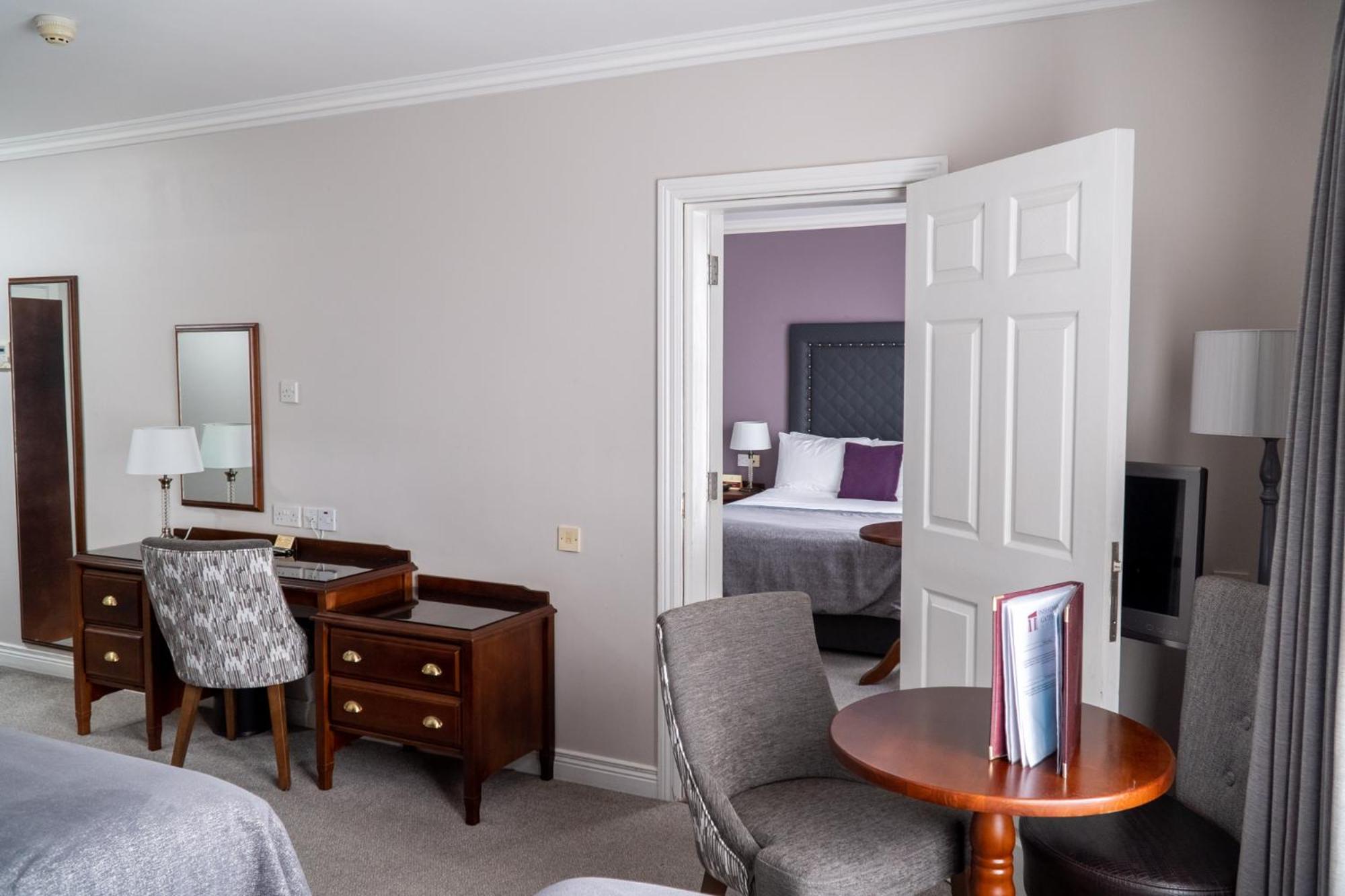 Double And Single Bed Room photo 3