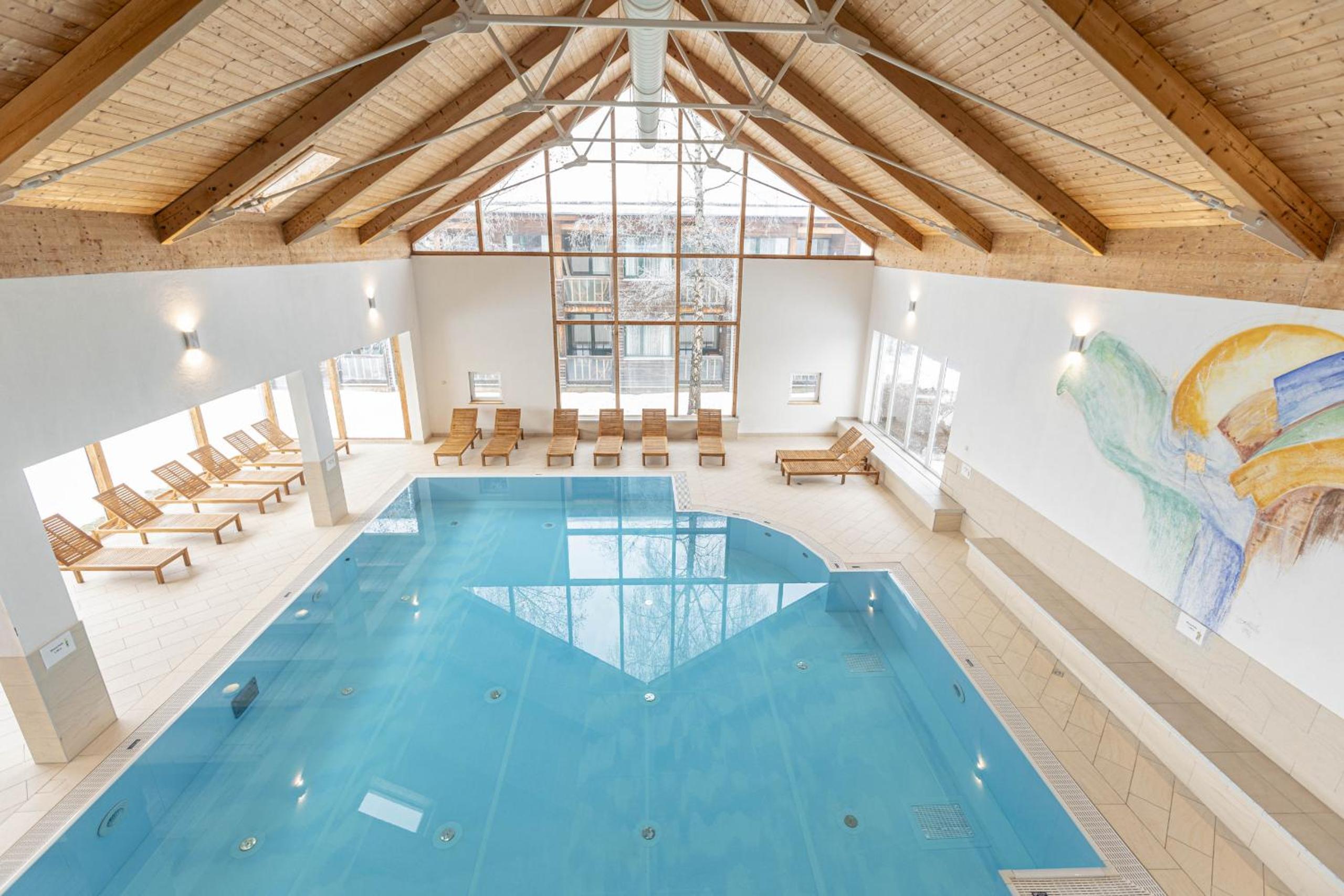 Superior Holiday Home (4 Adults) - Photo 13