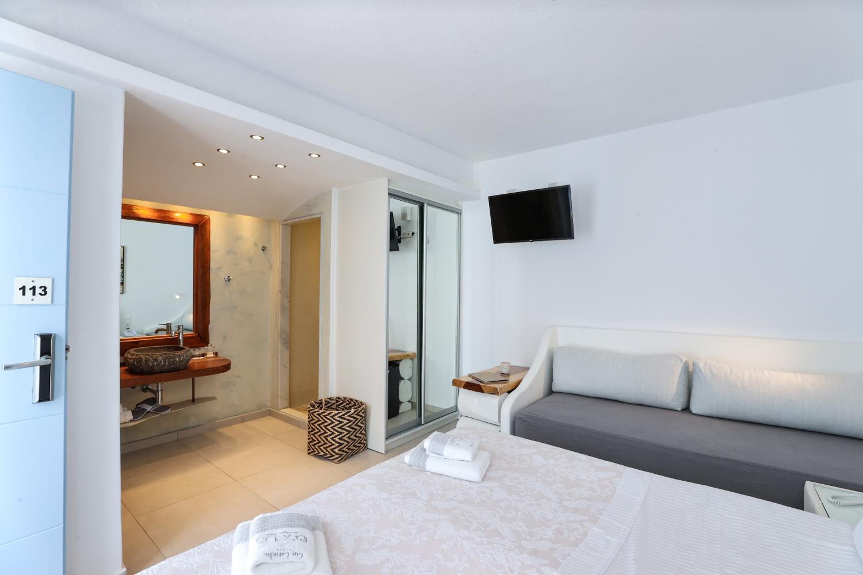 Classic Double Room No view photo 1