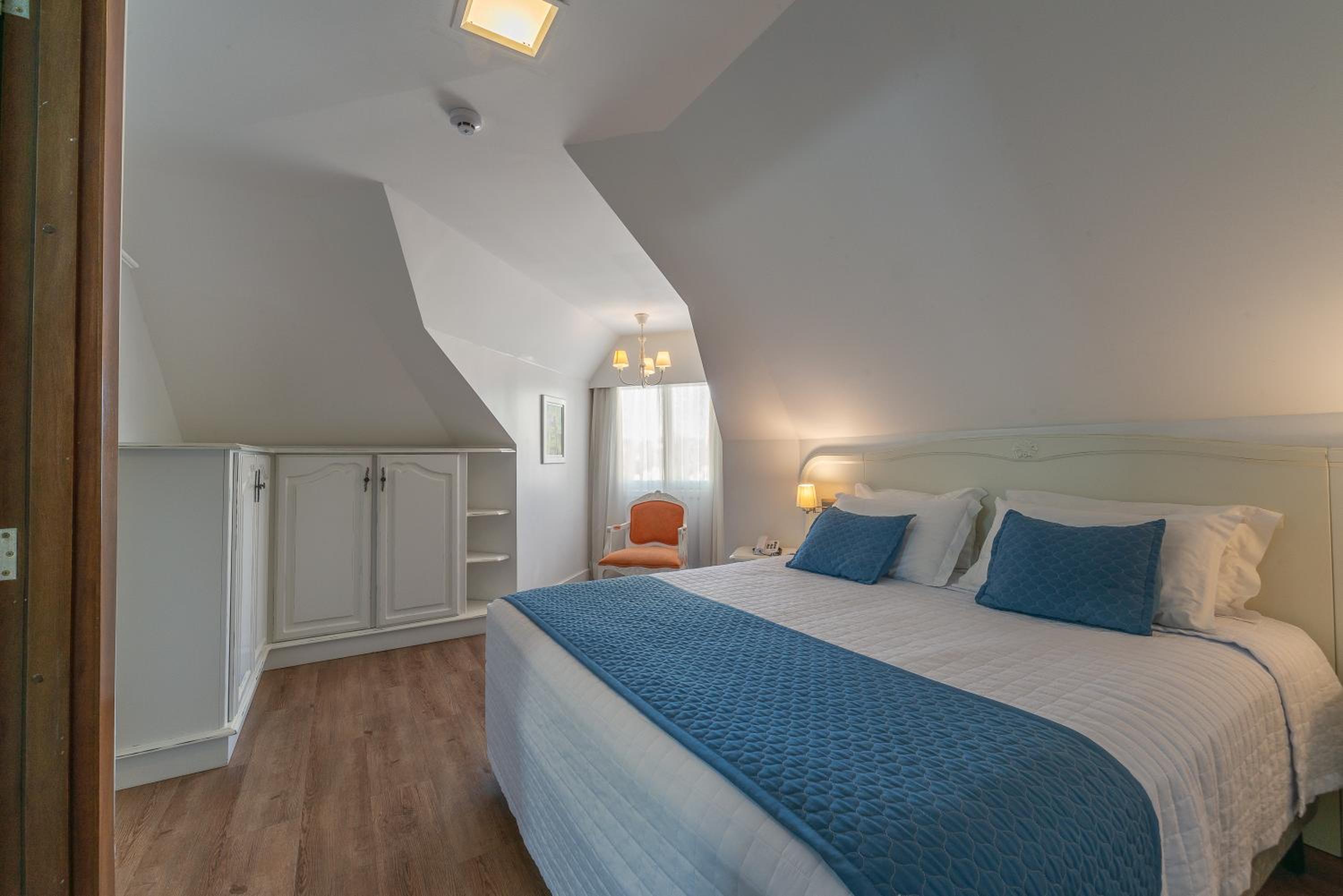 Suite with Spa Bath