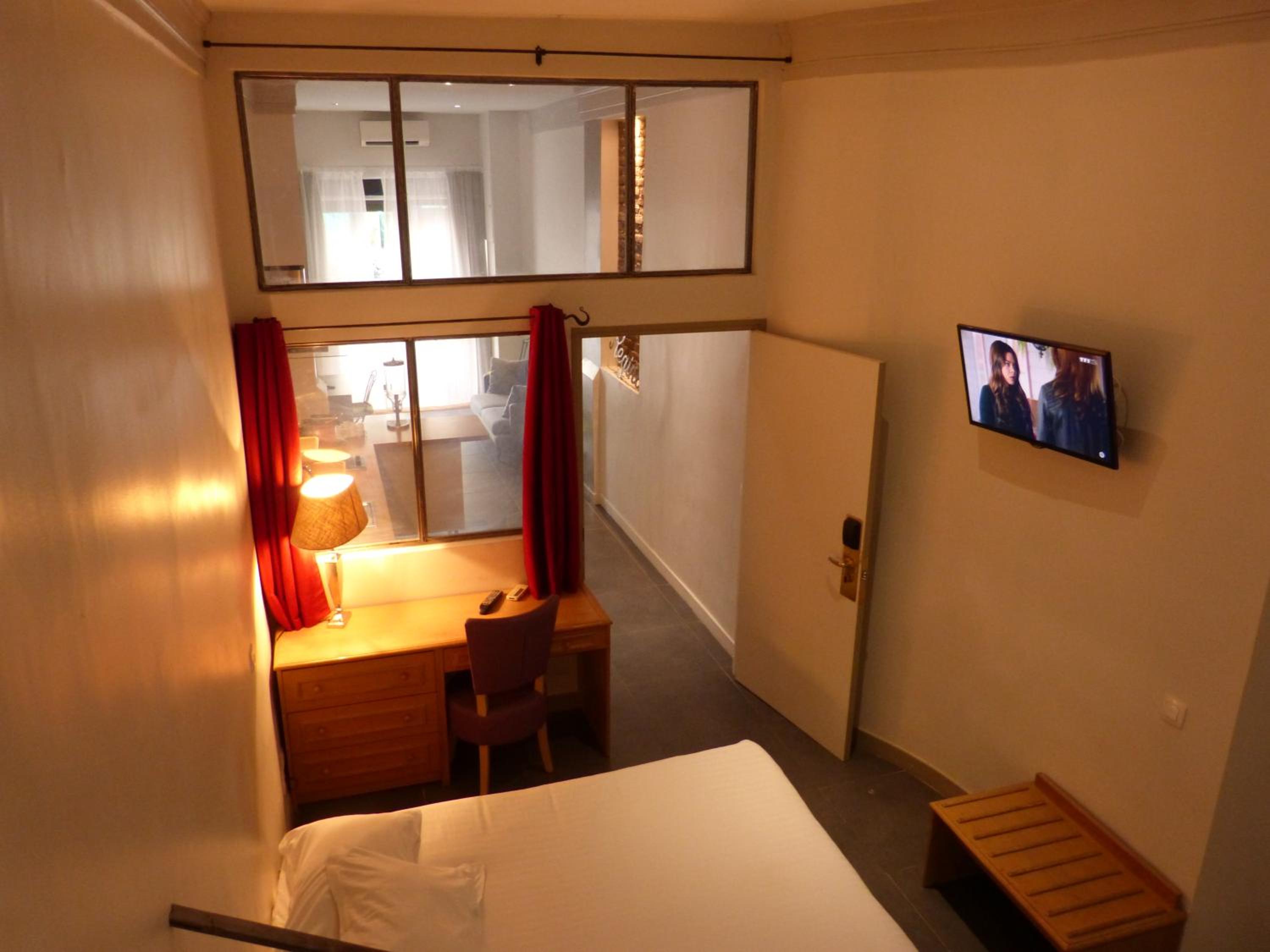 Apartment - Ground Floor photo 2