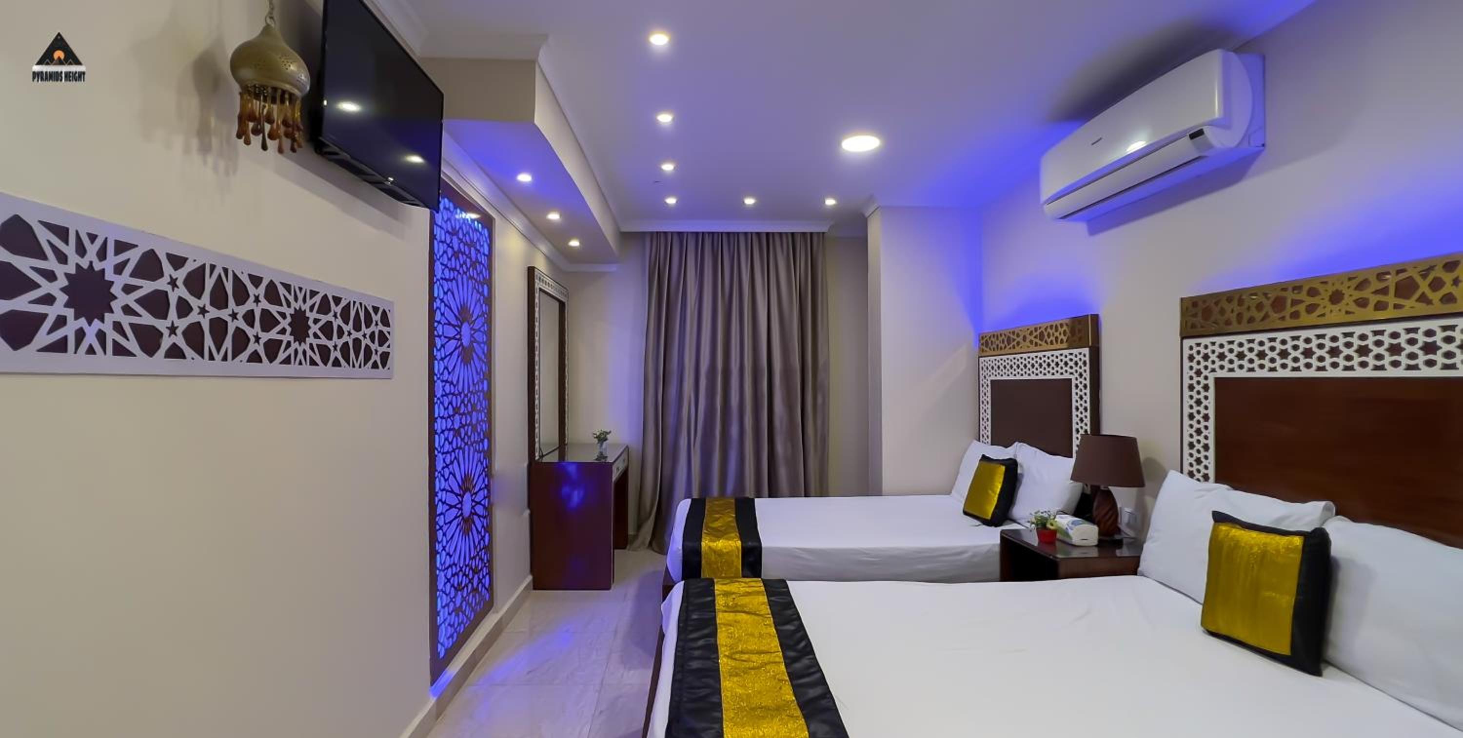 Deluxe Twin Room photo 3