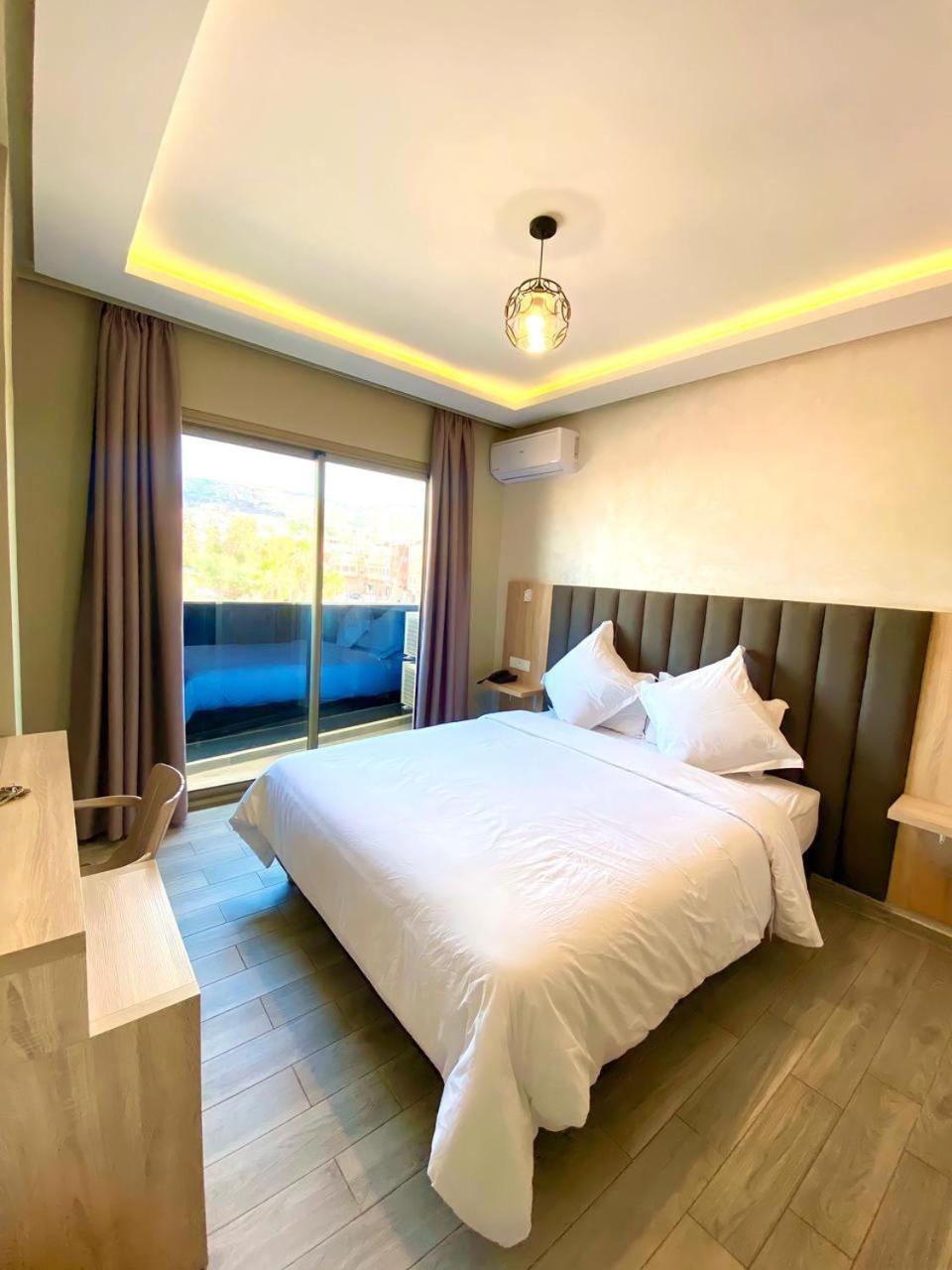 Double Room - Photo 4