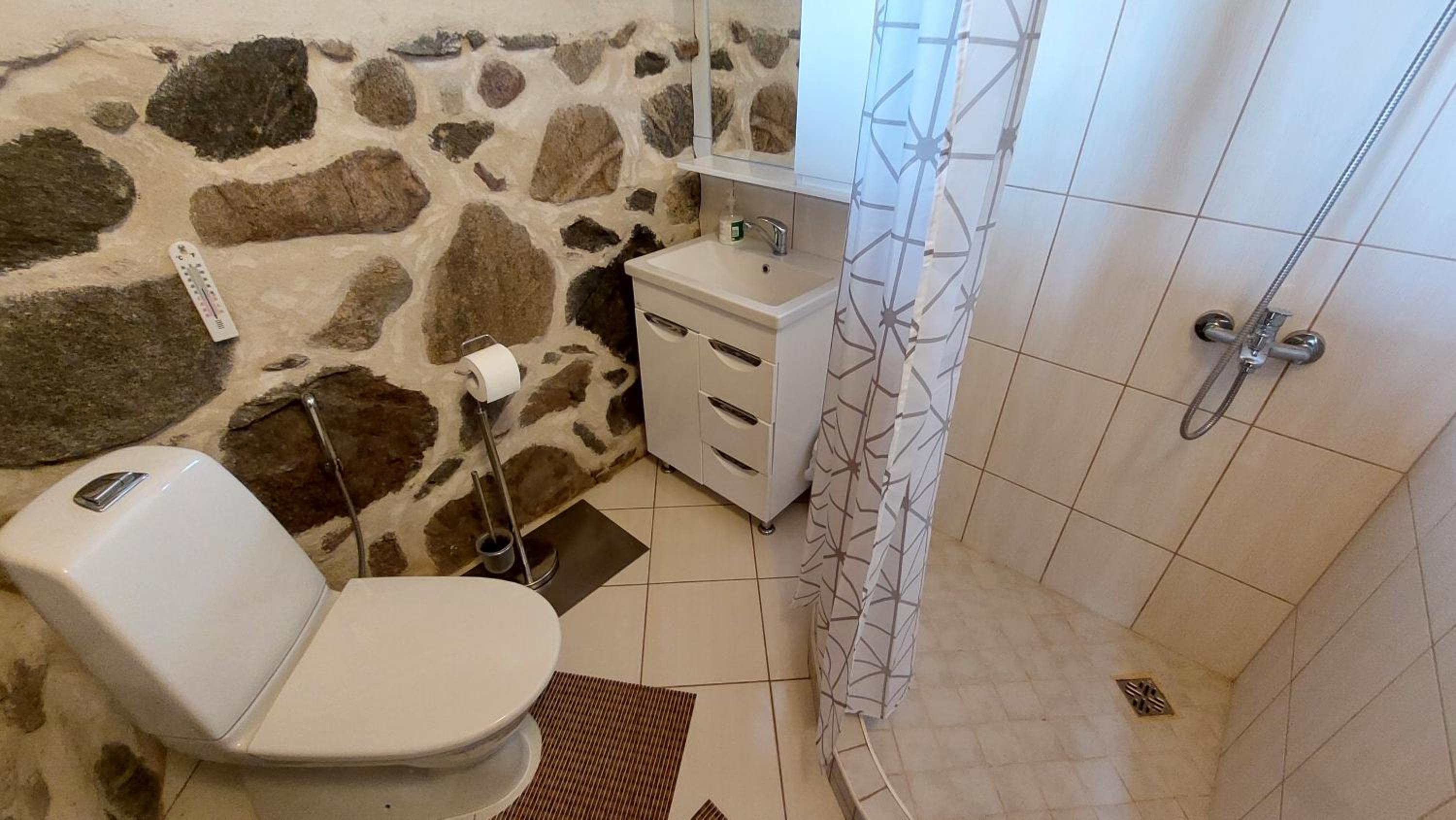 Family Room with Shower - Photo 12