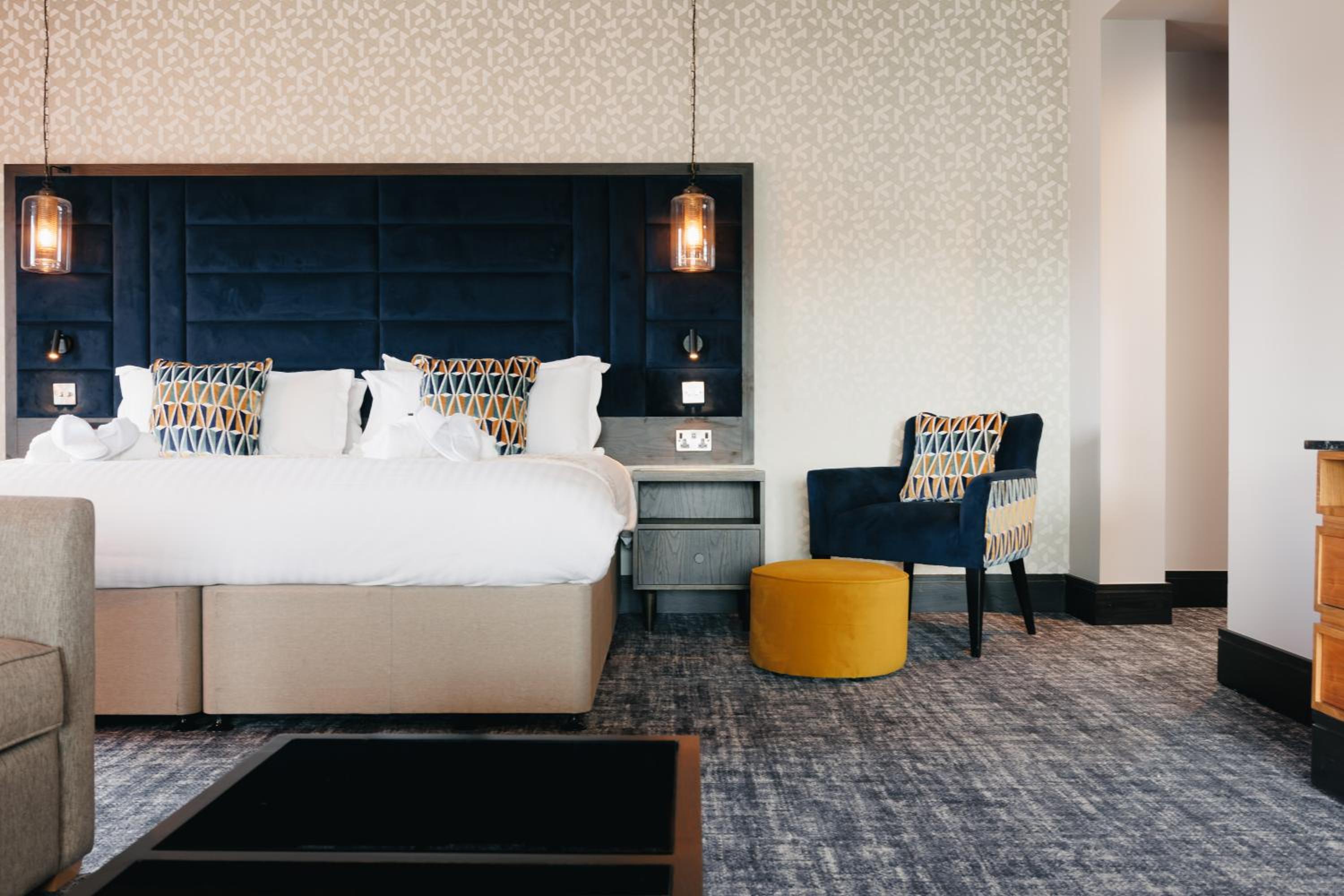 Suite with Balcony - Photo 1