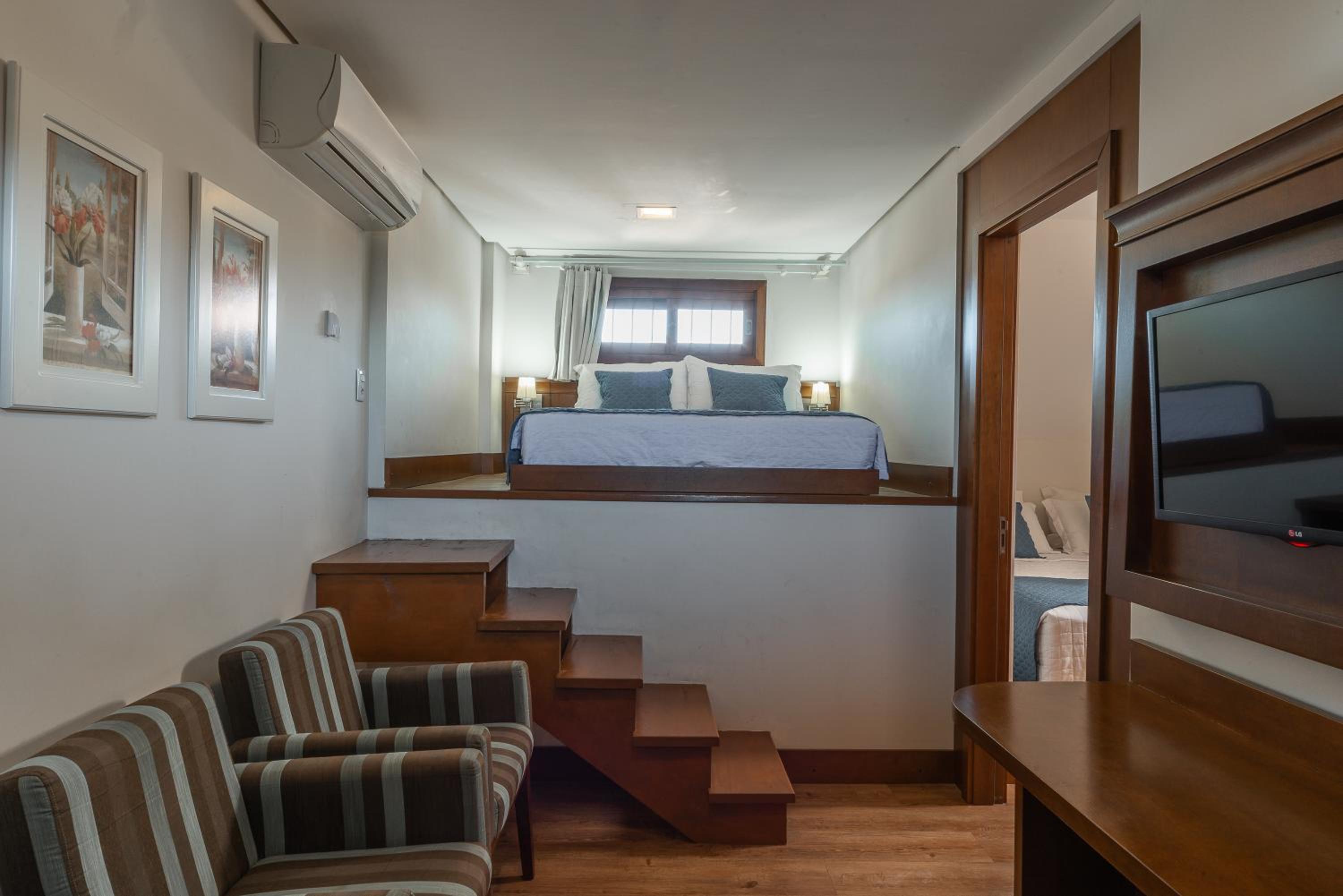 Economy Triple Room