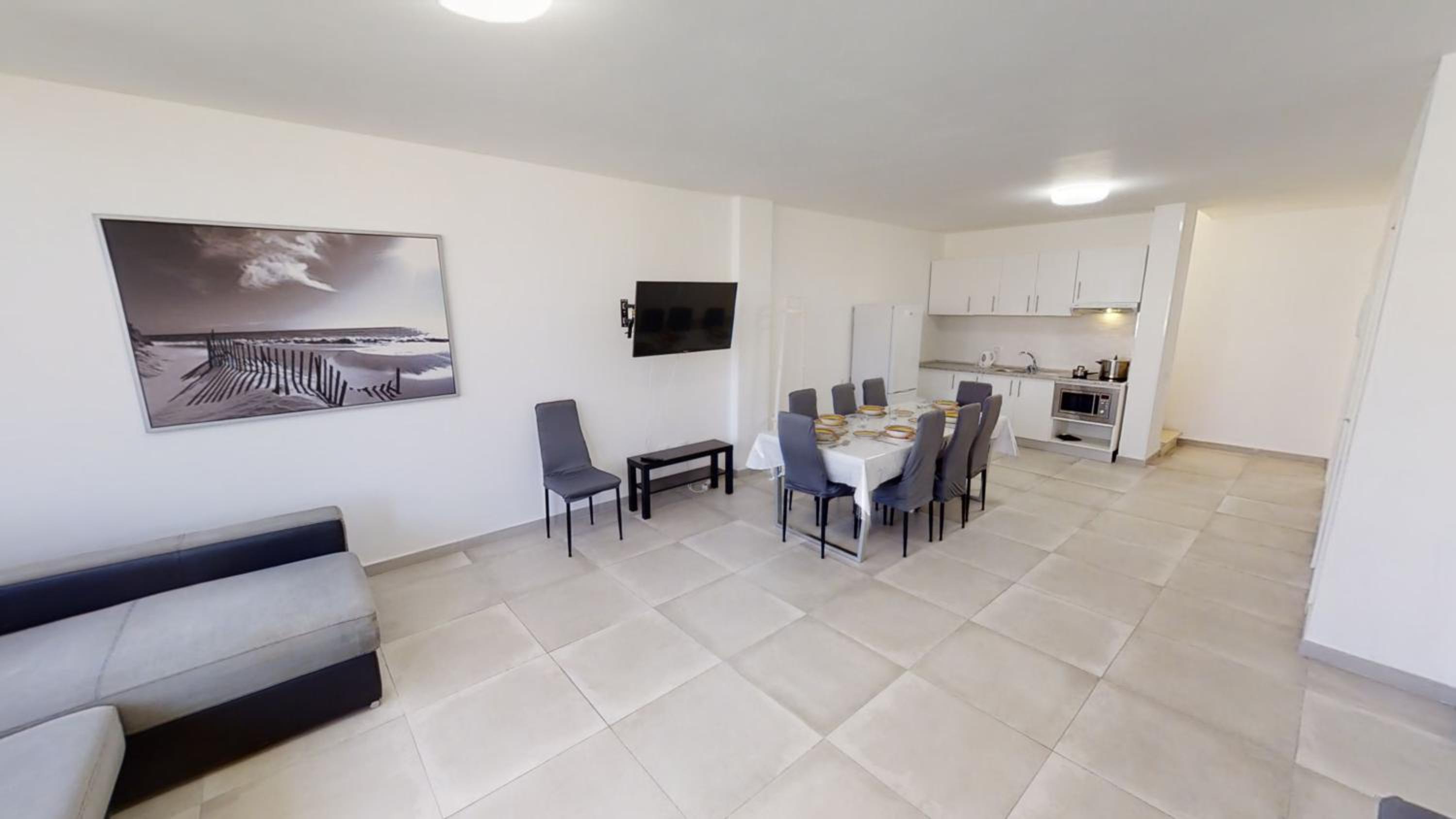 Habitación Triple con Baño Privado