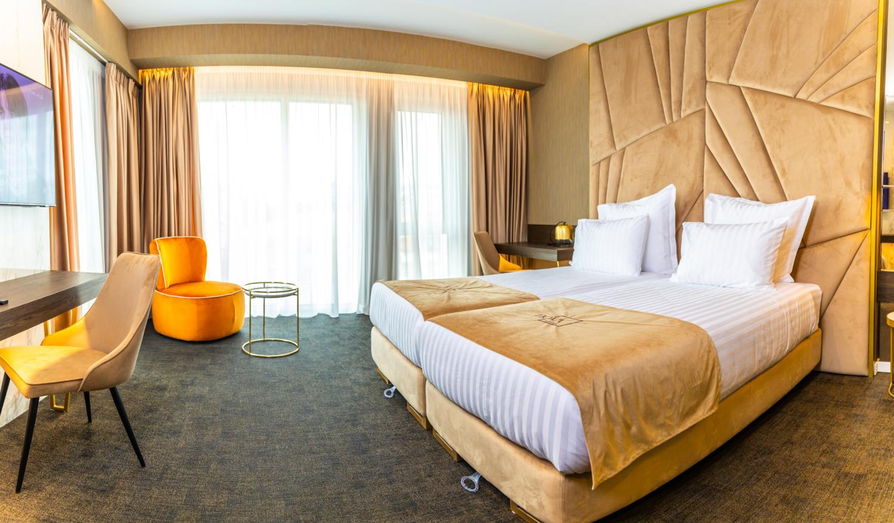 Twin Room with Balcony