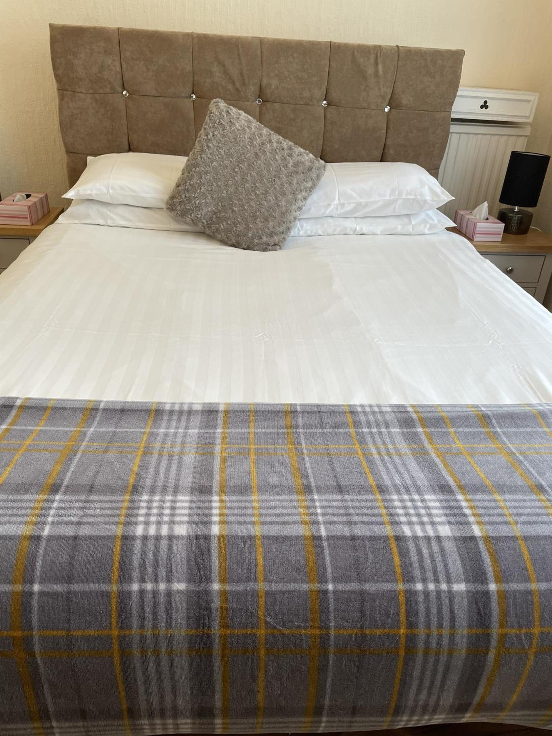 Standard Double Room - Photo 1