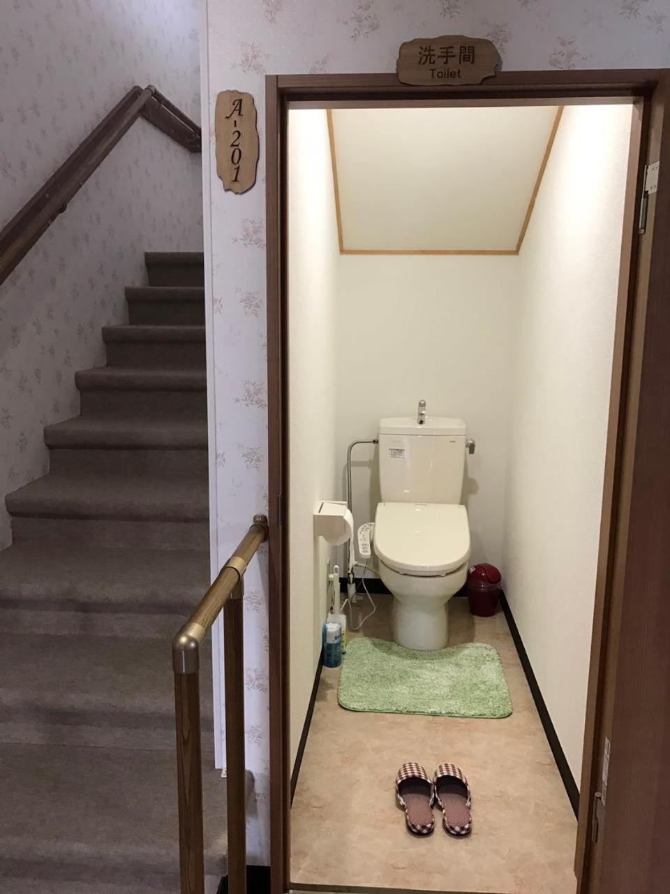 Triple Room with Shared Toilet photo 2