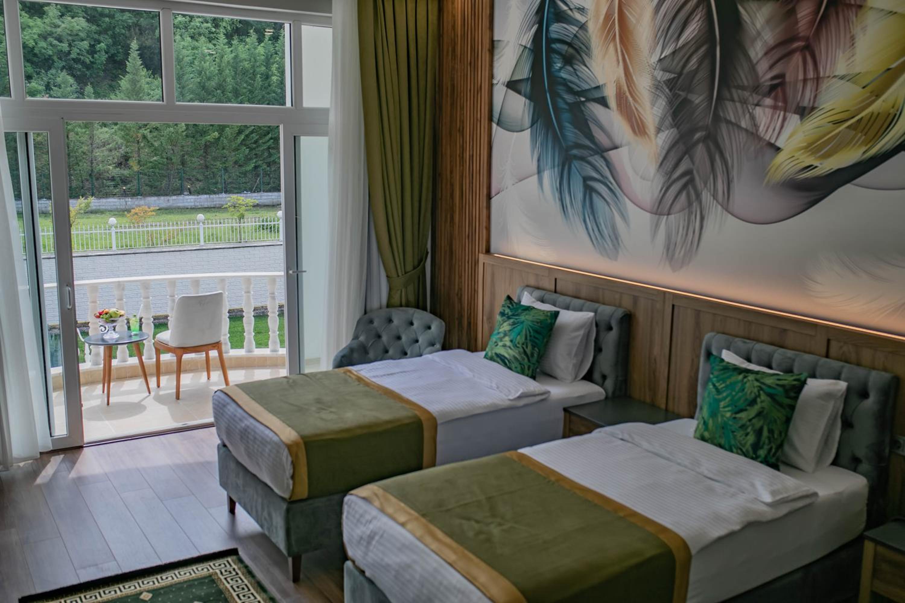 Standard Twin Room - Photo 2