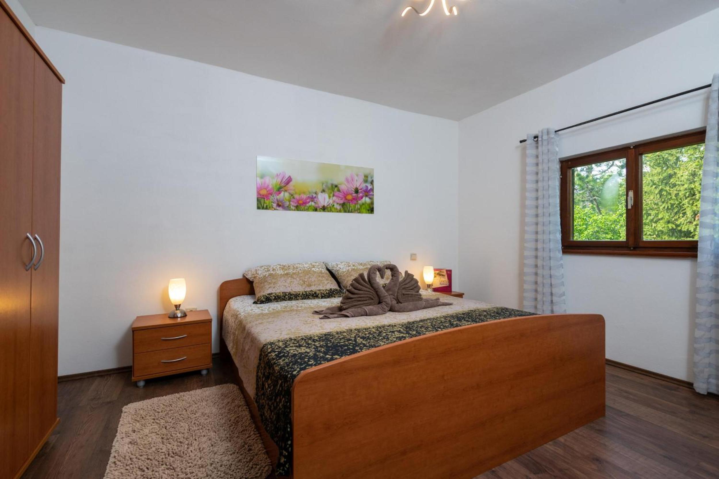 Two-Bedroom House photo 1