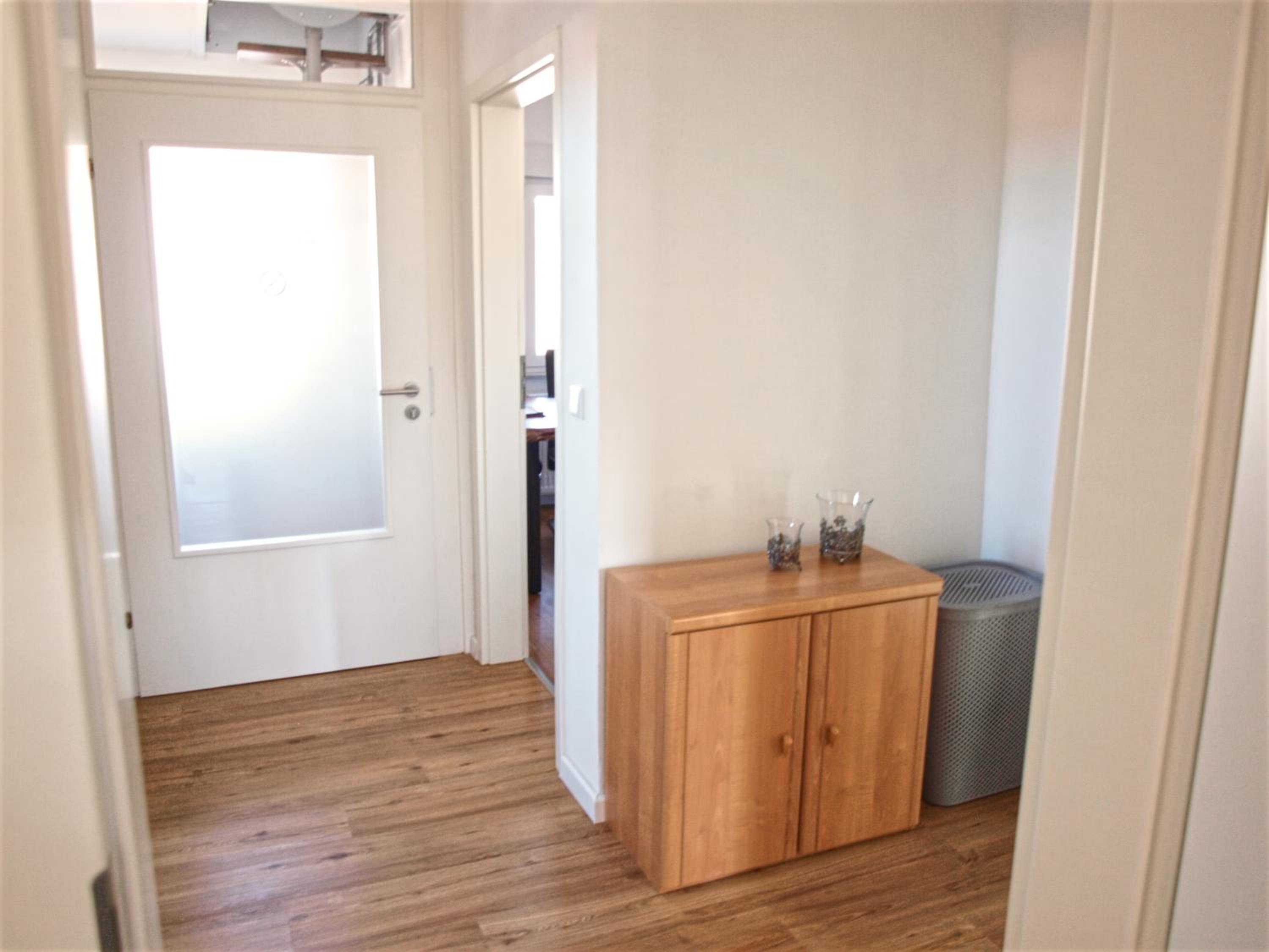 Three-Bedroom Apartment - High Floor photo 3