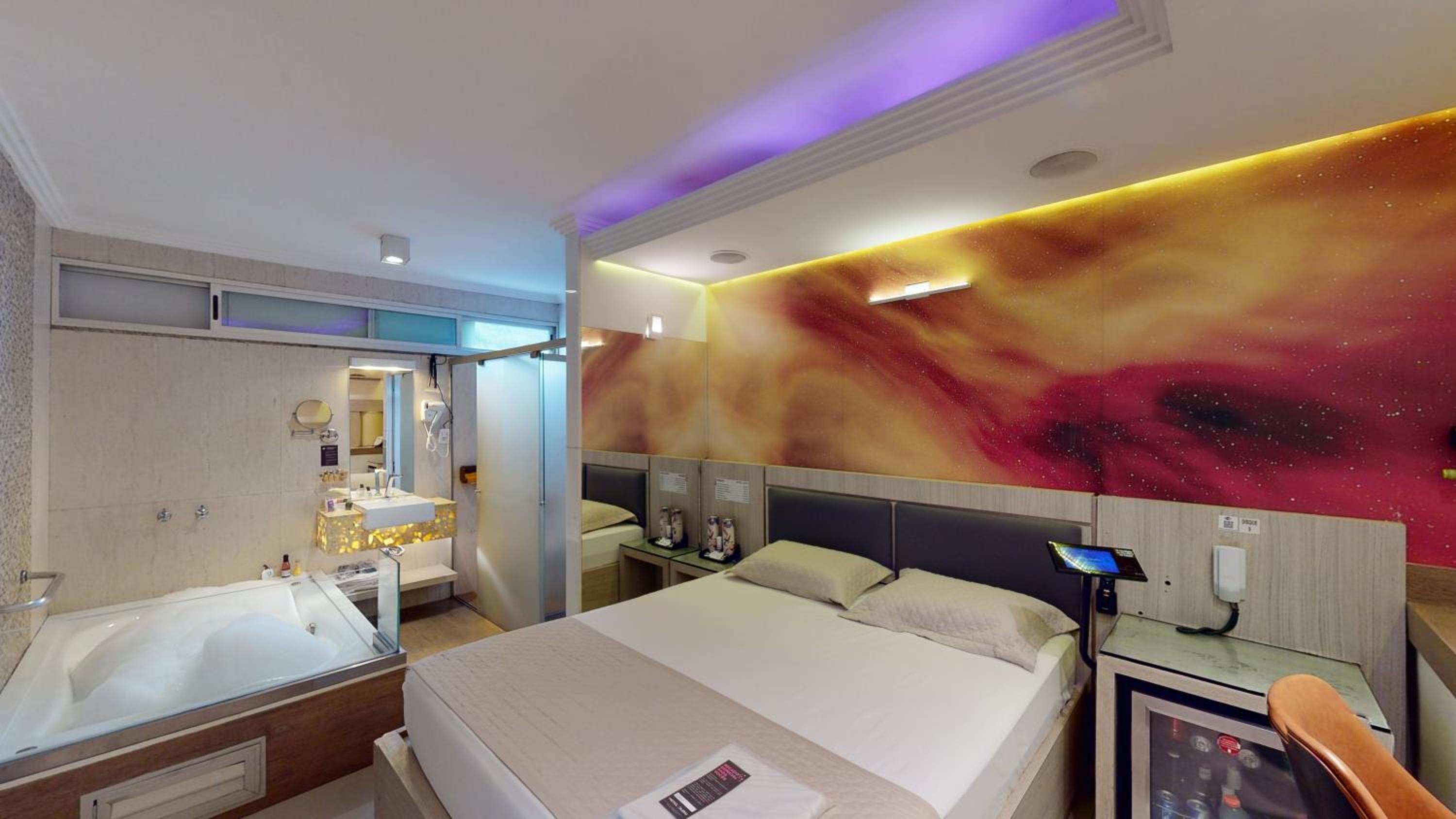Suite with Spa Bath
