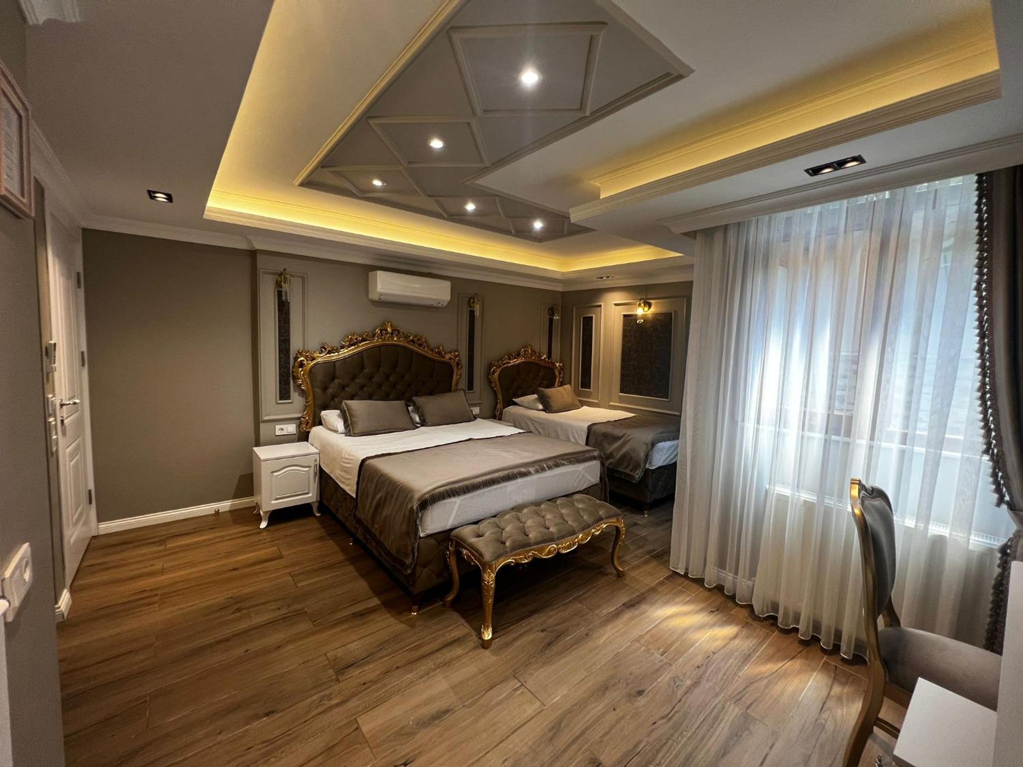 Standard Triple Room photo 2