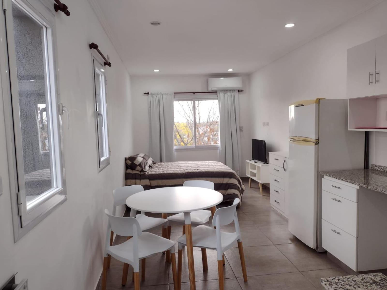 One-Bedroom Deluxe Apartment