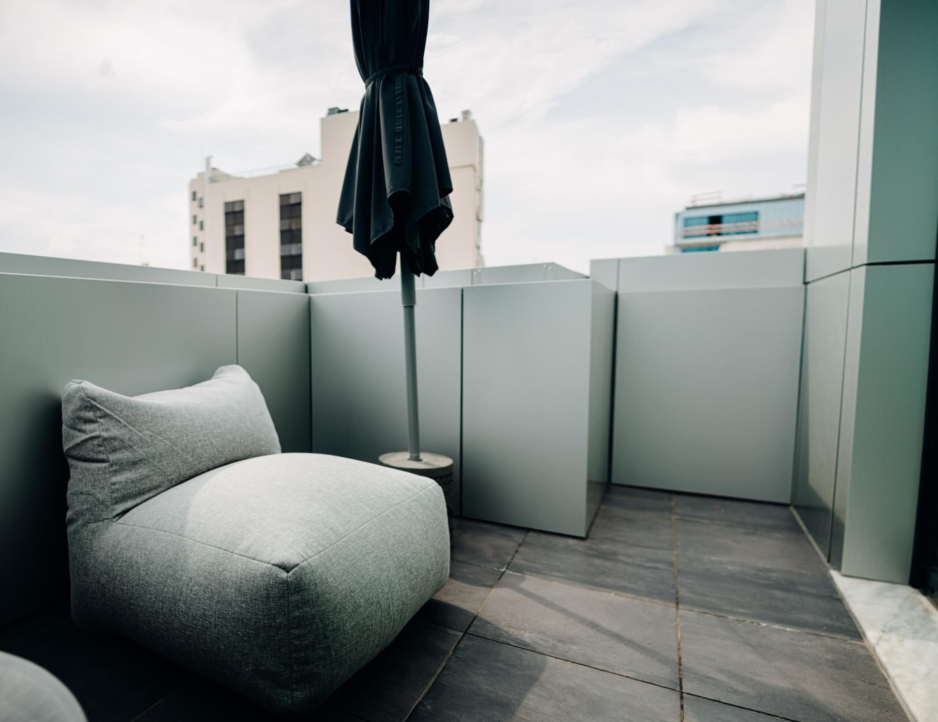 Double Room with Balcony - Photo 9