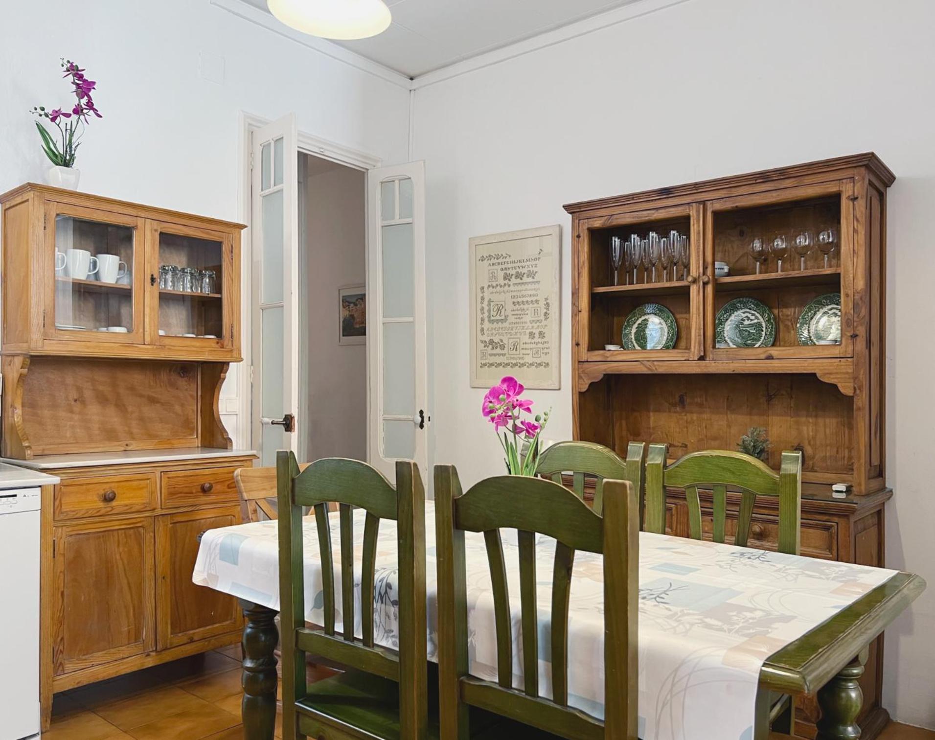 Apartment with Terrace photo 3