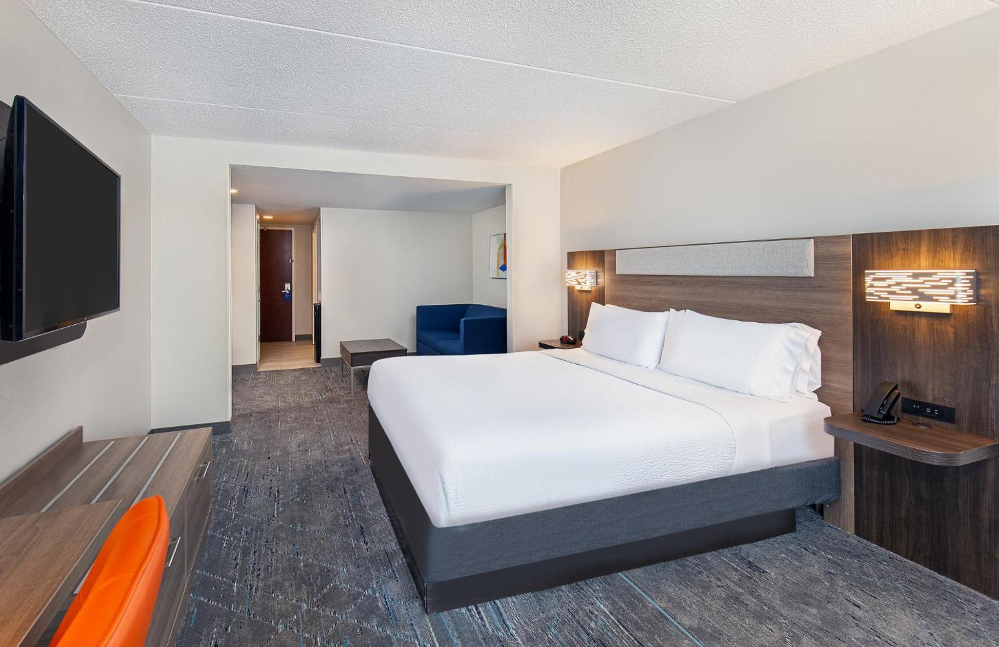 King Suite - Photo 1