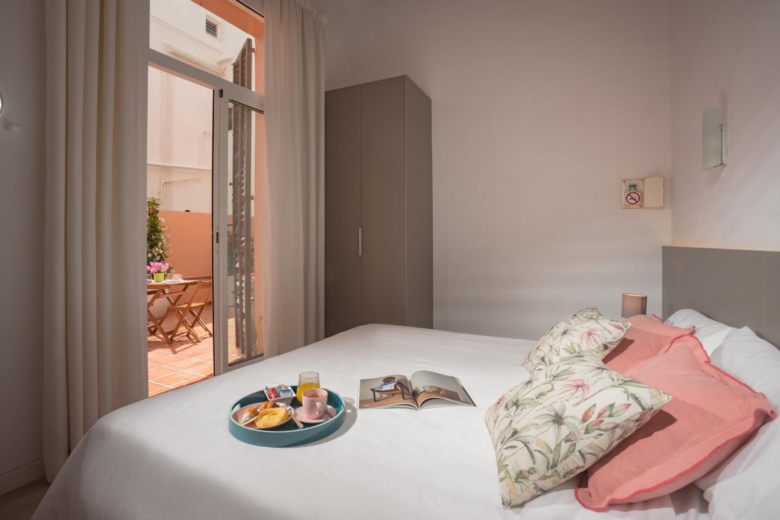 Queen Room with Garden View photo 2