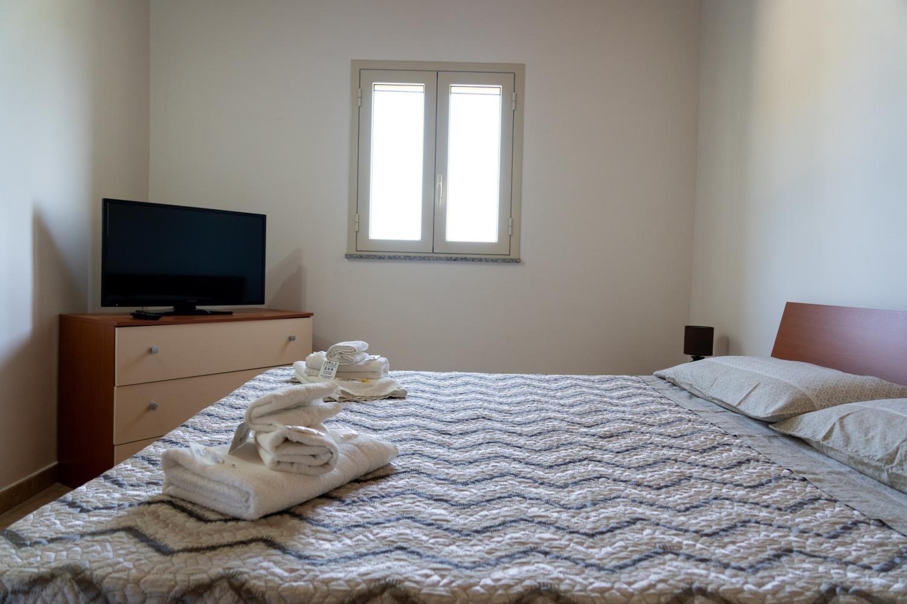 Two-Bedroom Apartment photo 2