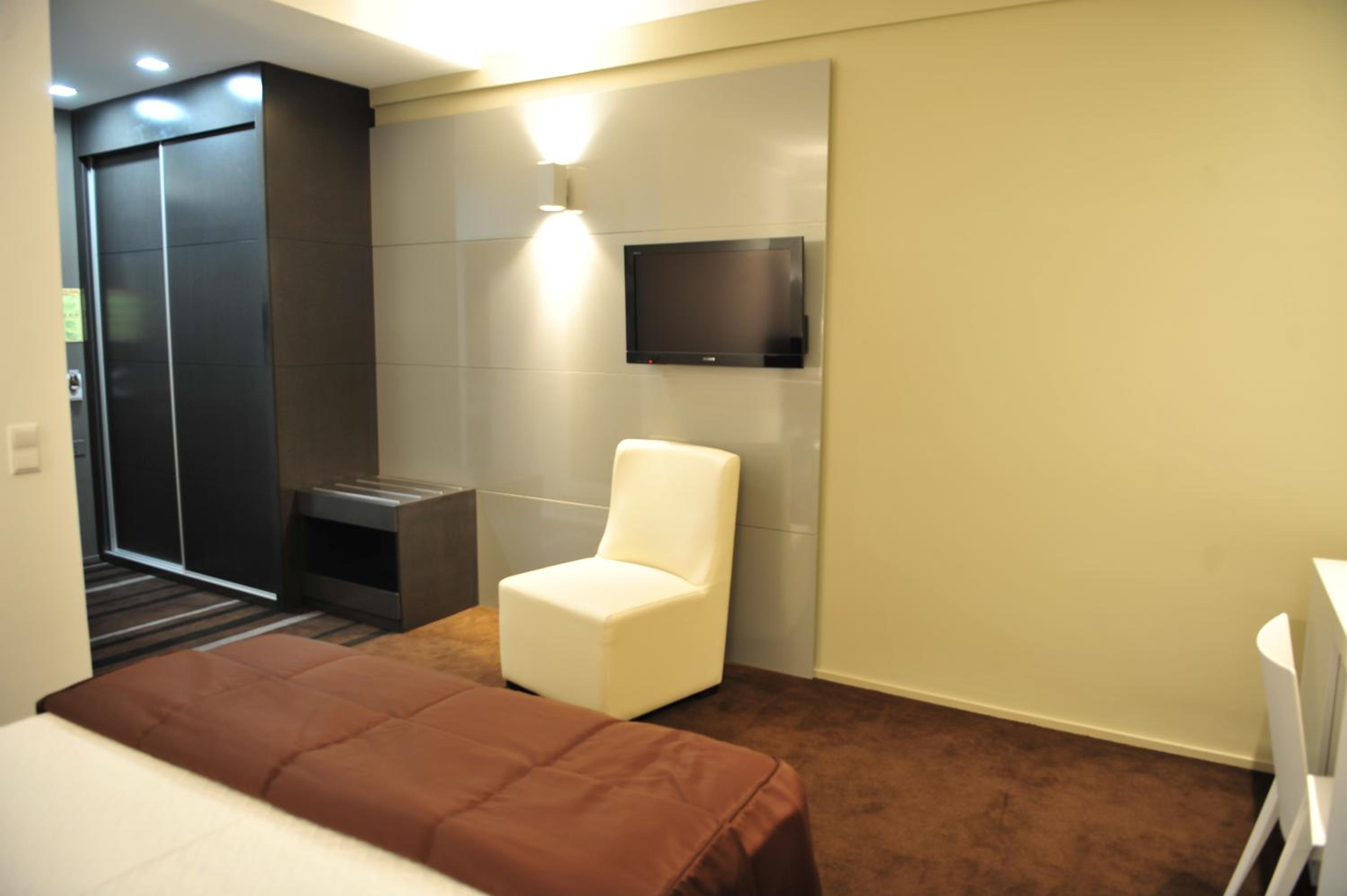 Economic Room - Photo 25