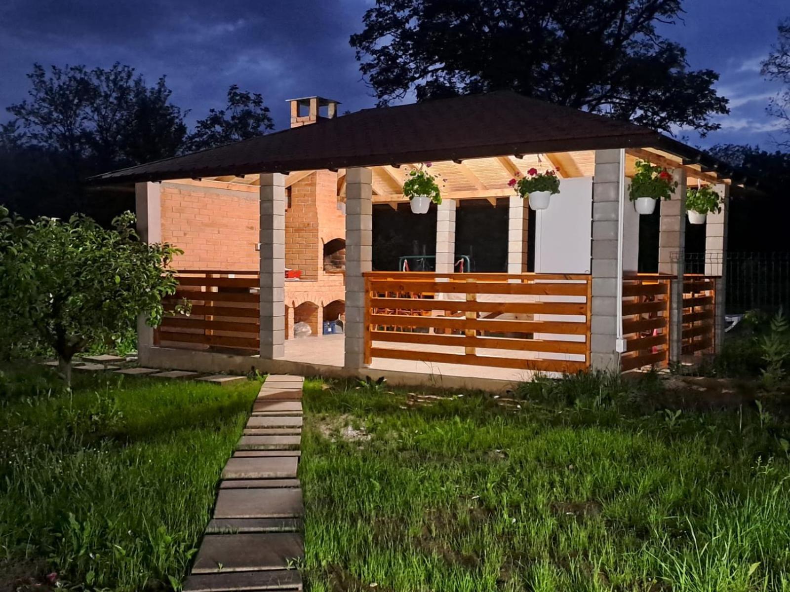 Two-Bedroom House - Photo 44