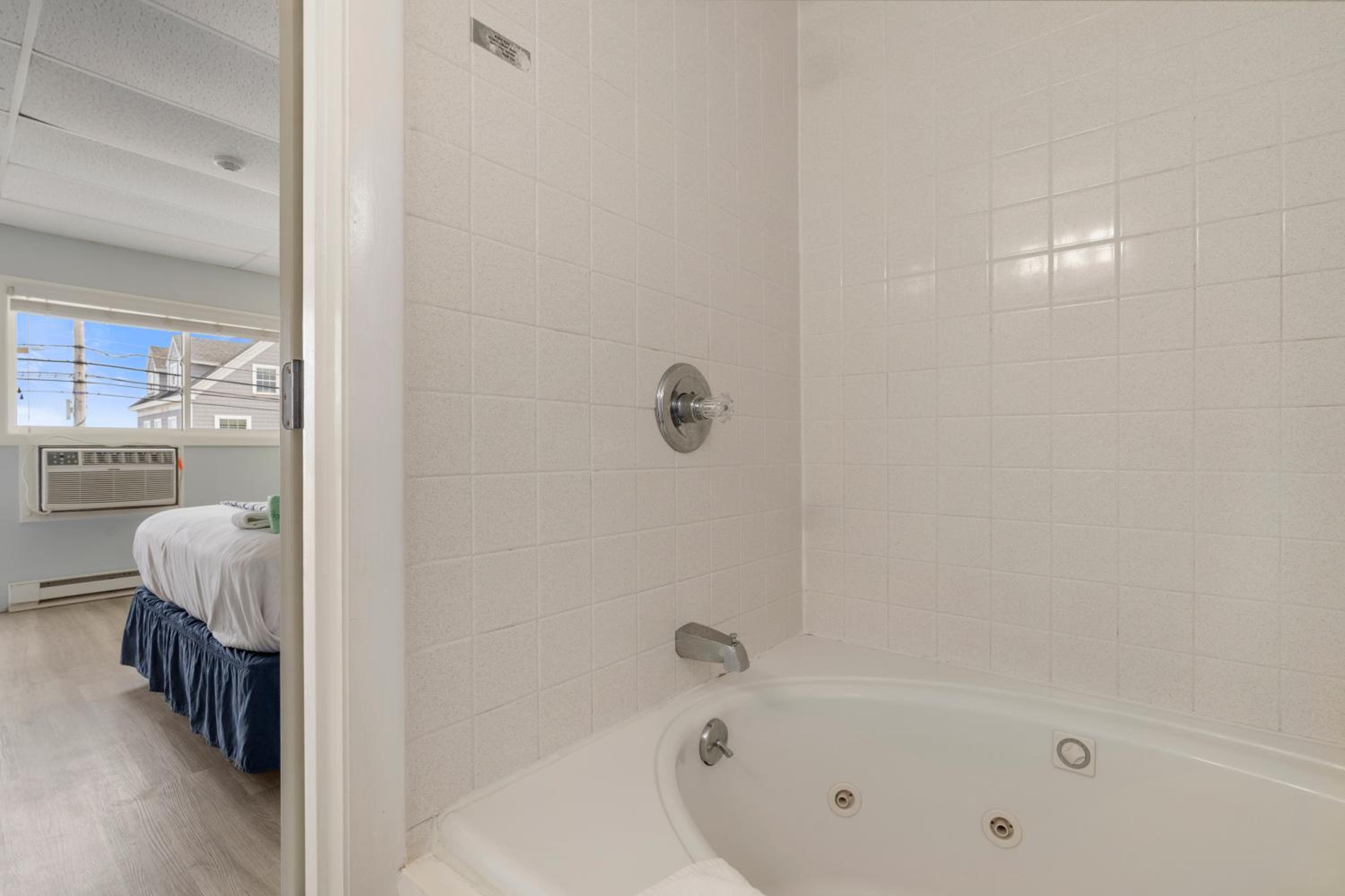 Deluxe Quadruple Room - Photo 3