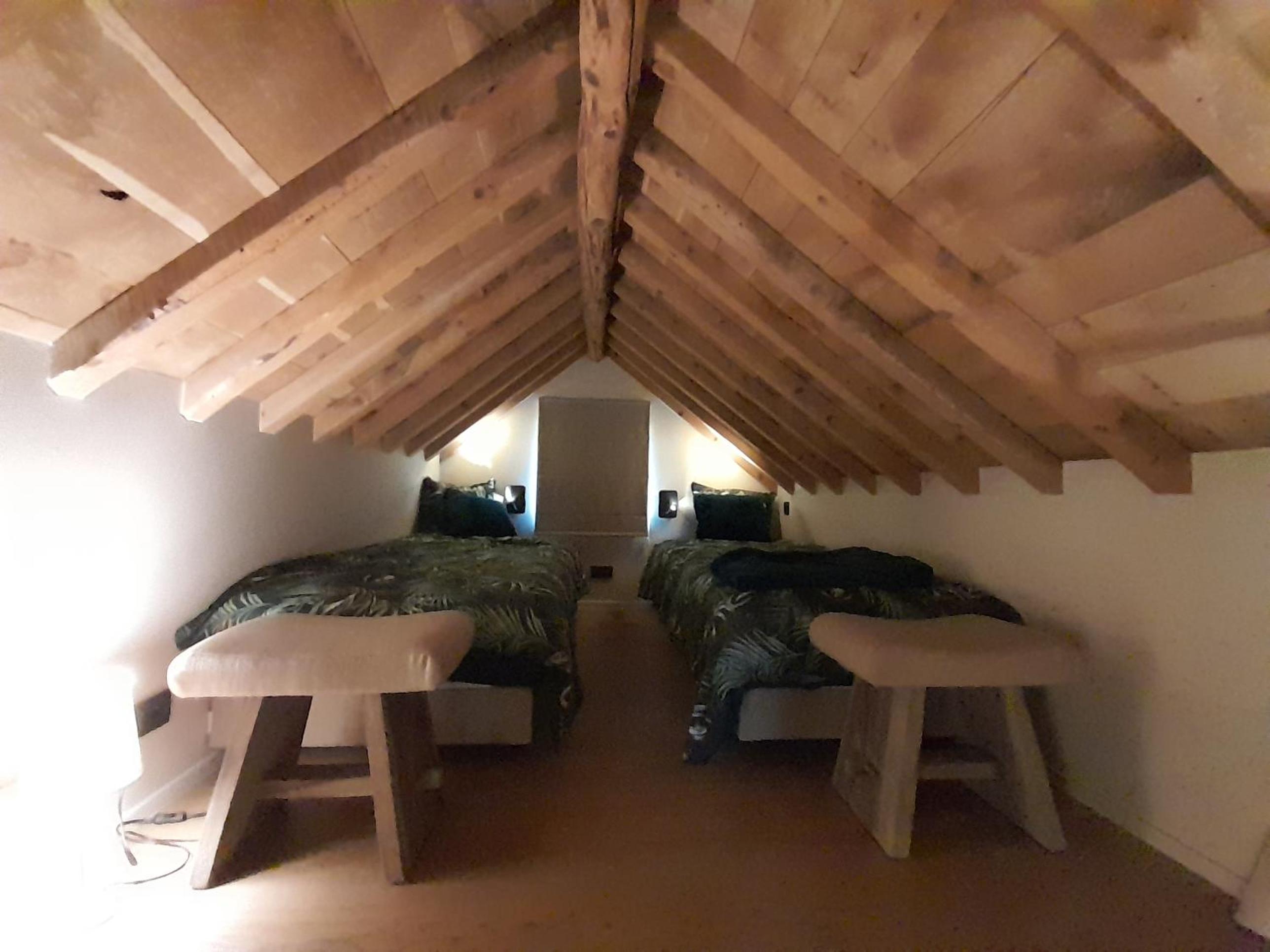 Two-Bedroom House photo 2